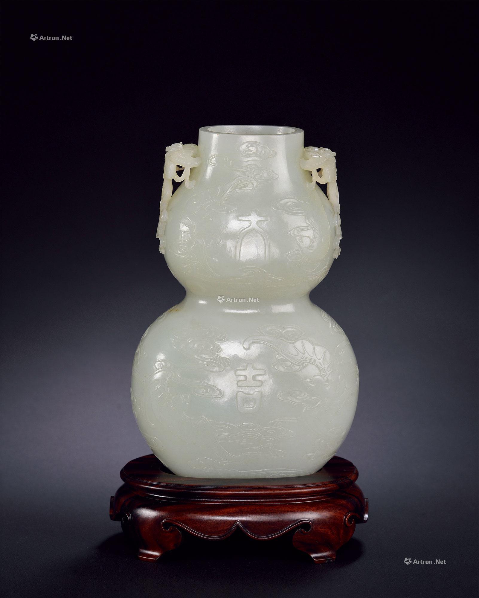 0278清乾隆白玉雕云蝠纹大吉葫芦瓶