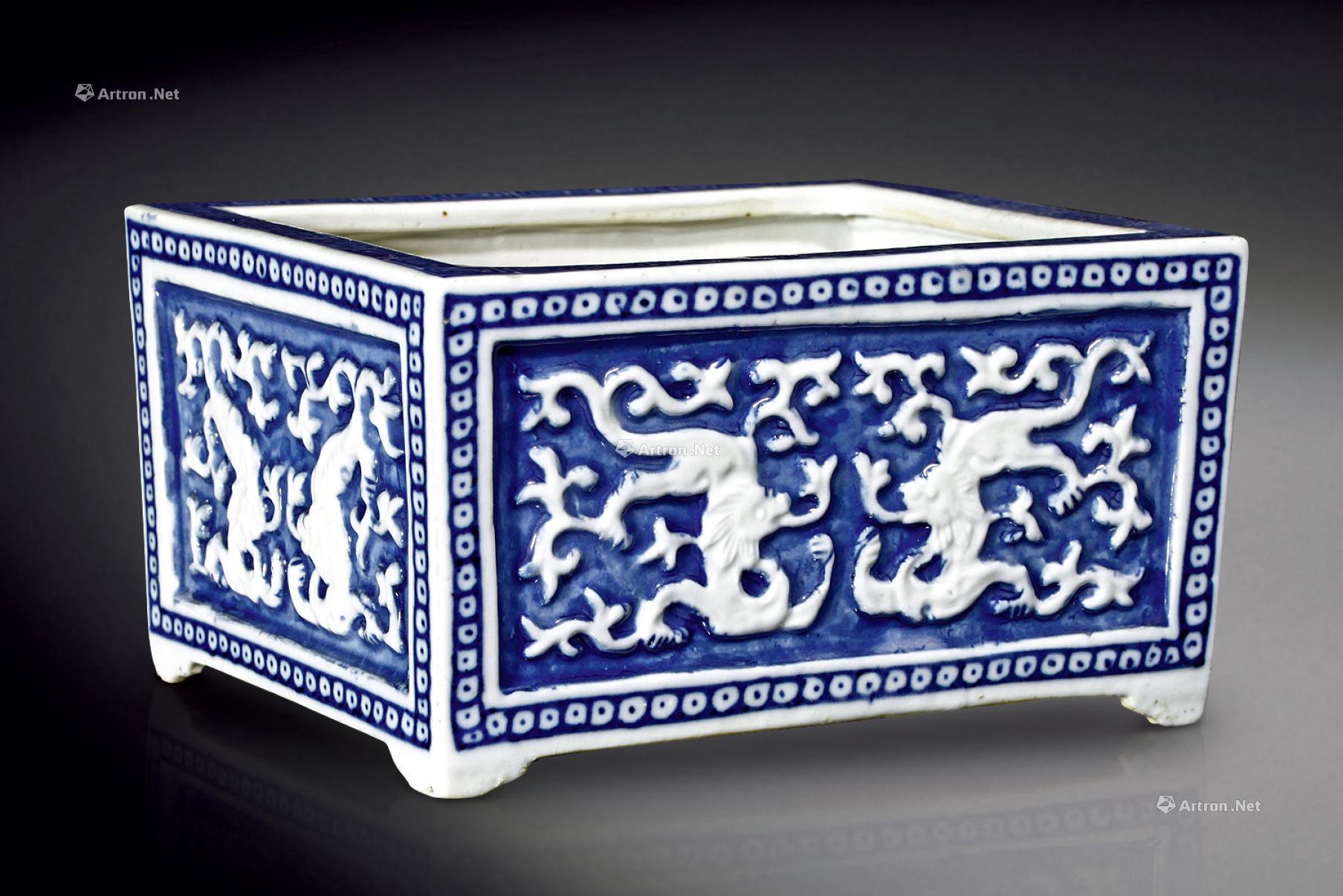 青花兰地白花螭龙纹长方形花盆】拍卖品_图片_价格_鉴赏_清代青花瓷器