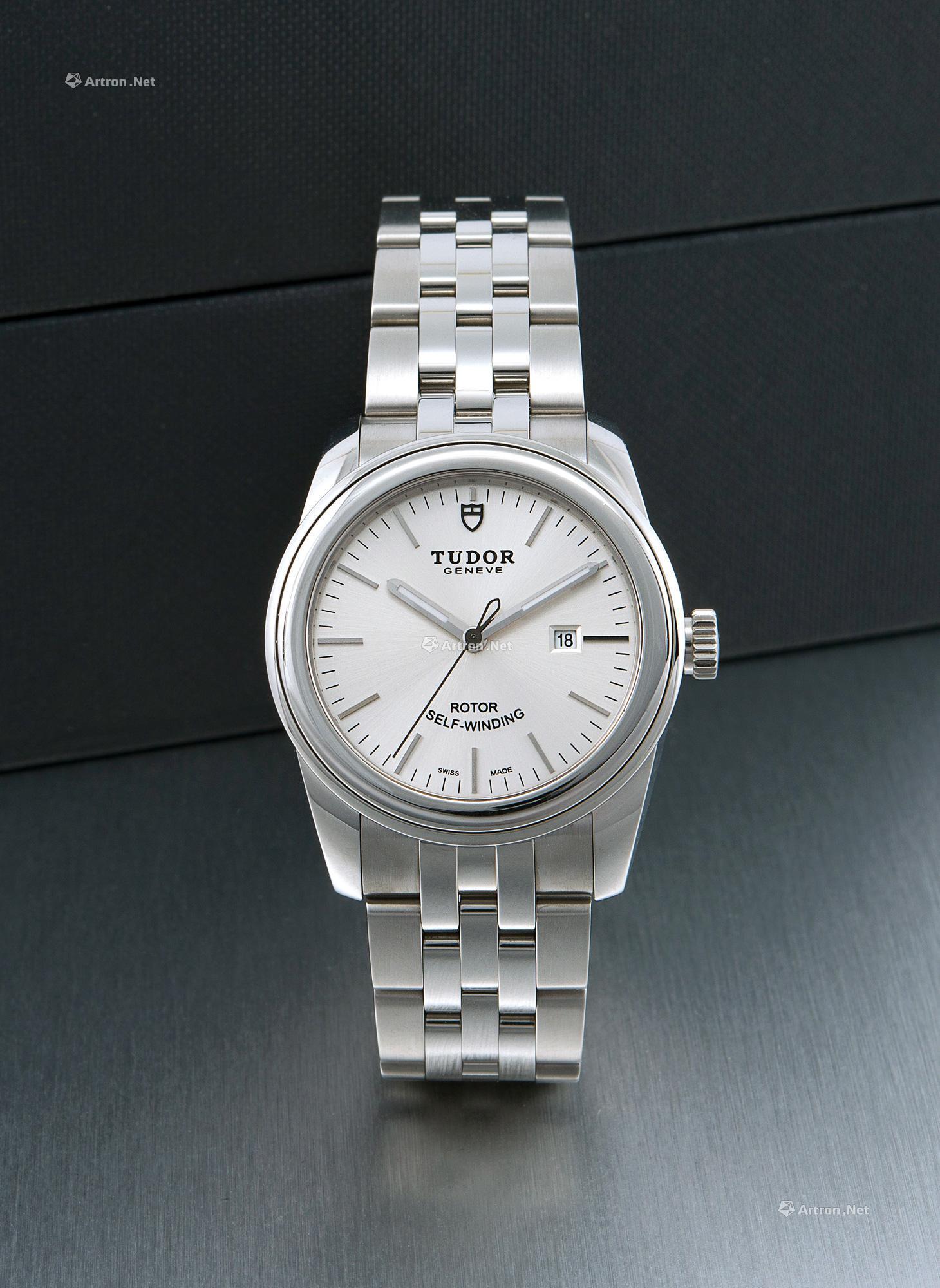 0557全新帝陀钢自动日历链带女装腕表