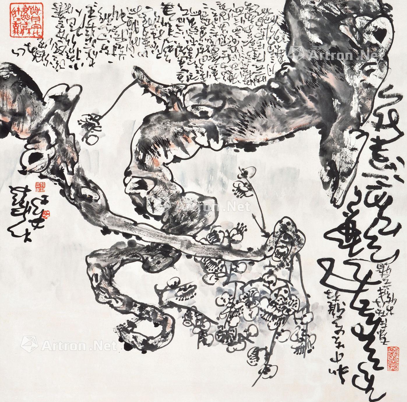 0132梅花镜片设色纸本