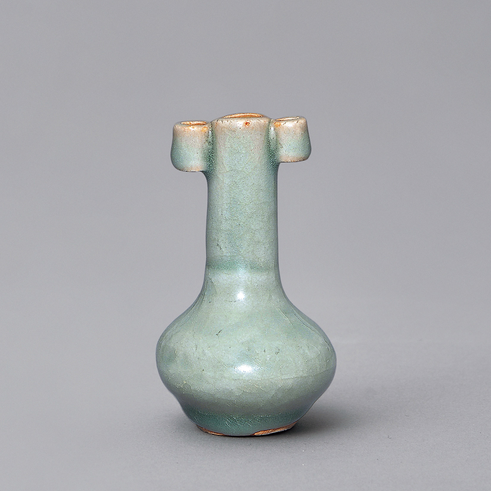 3331宋龙泉窑68青瓷68贯耳小投壶