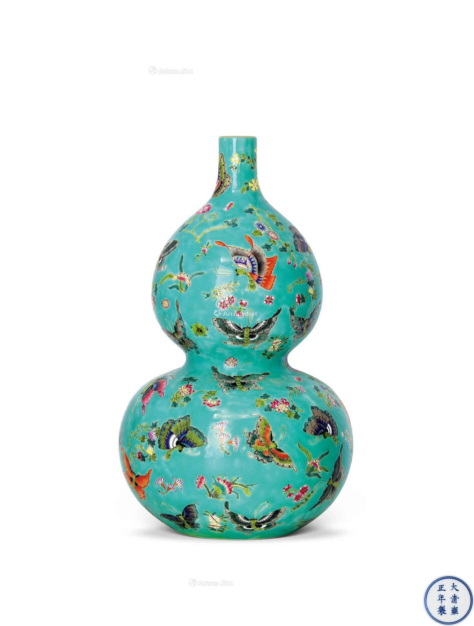 【雍正 绿底粉彩花蝶纹葫芦瓶】拍卖品_图片_价格_鉴赏_清代粉彩瓷器