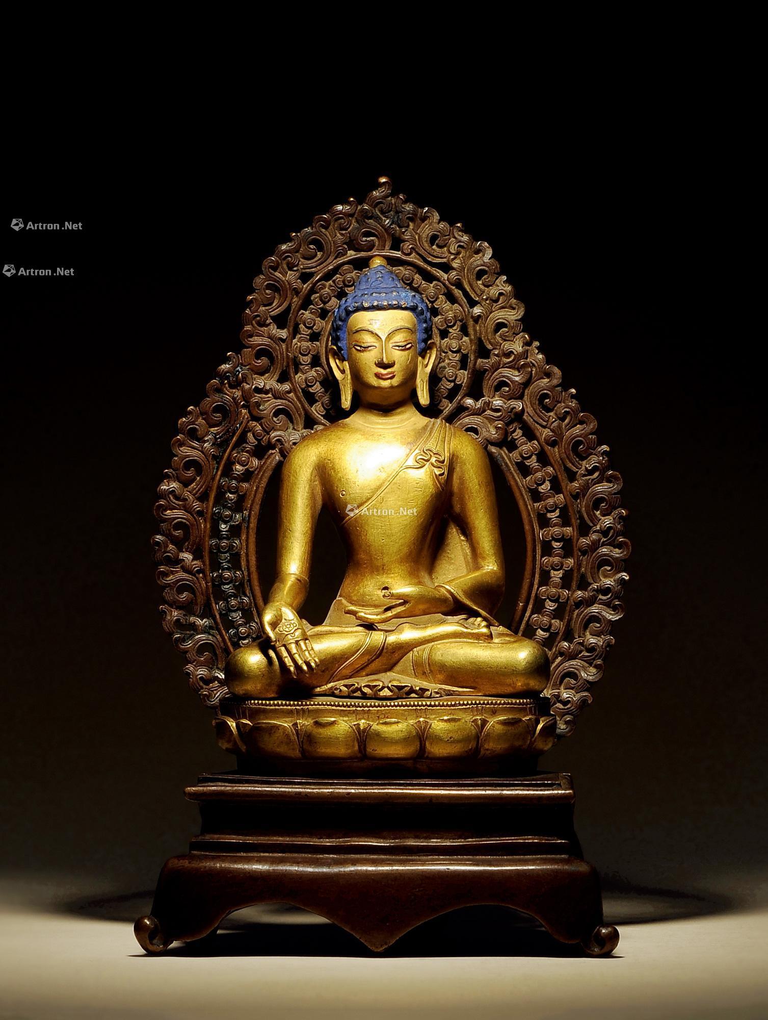 *1079 17世纪 铜鎏金宝生佛