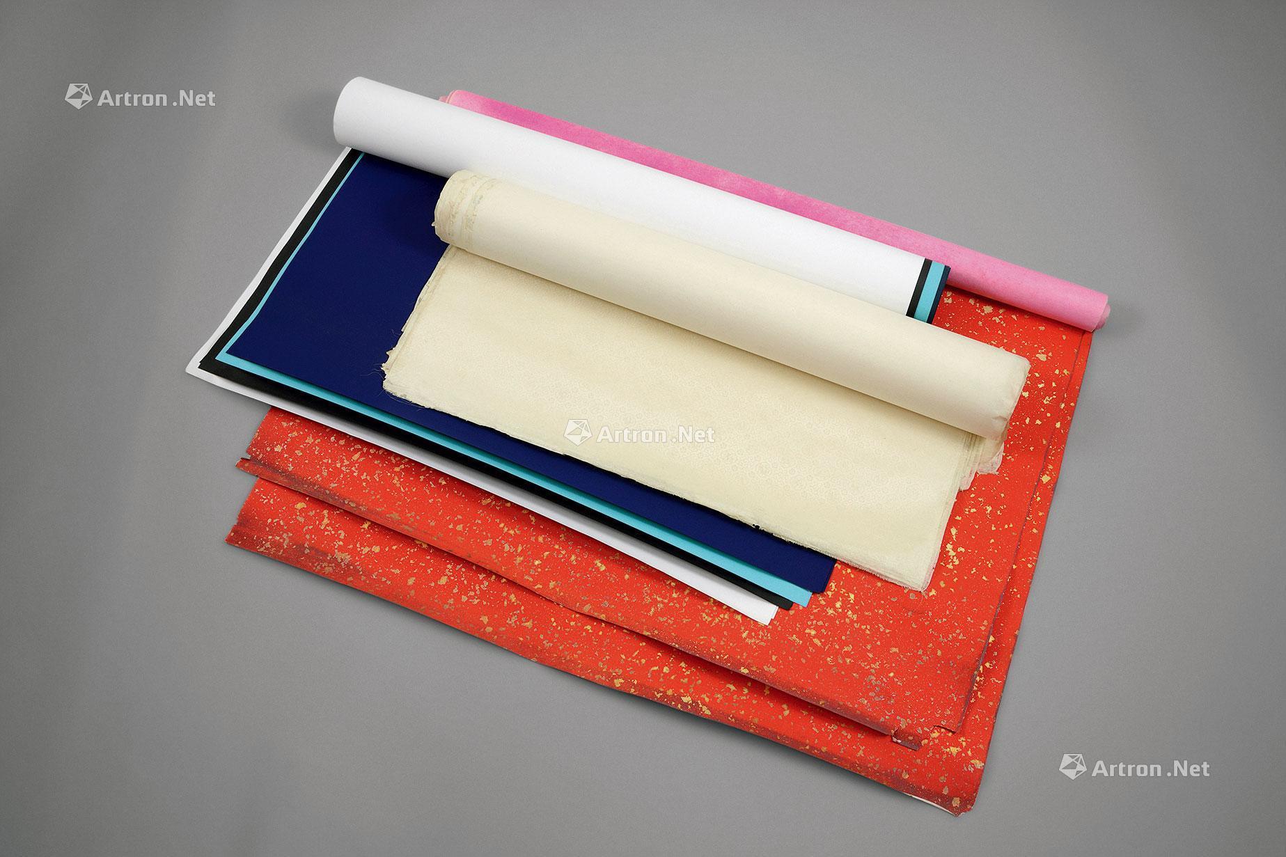 1817 荣宝斋 裱画绫绢十枚 联芝社选制金笺纸二枚 色纸等一组