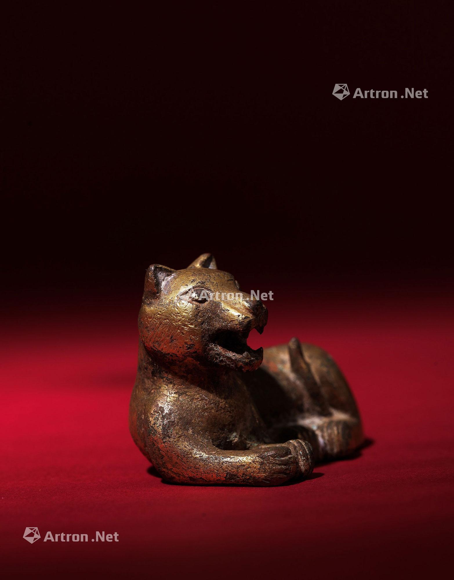 0145 明以前 铜鎏金豹镇