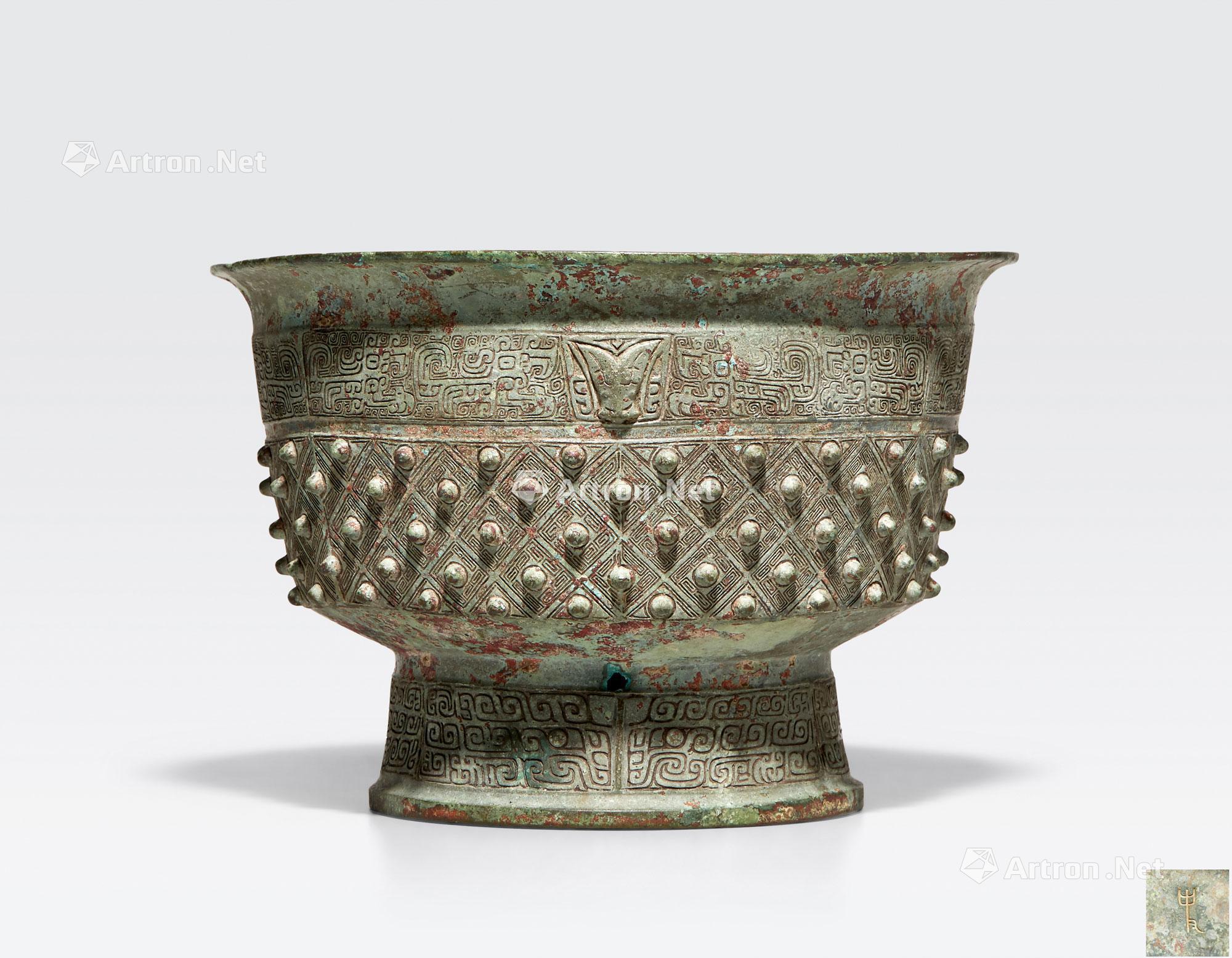 【商代晚期 青铜乳钉雷纹史簋(盂)】拍卖品_图片_价格_鉴赏_青铜器