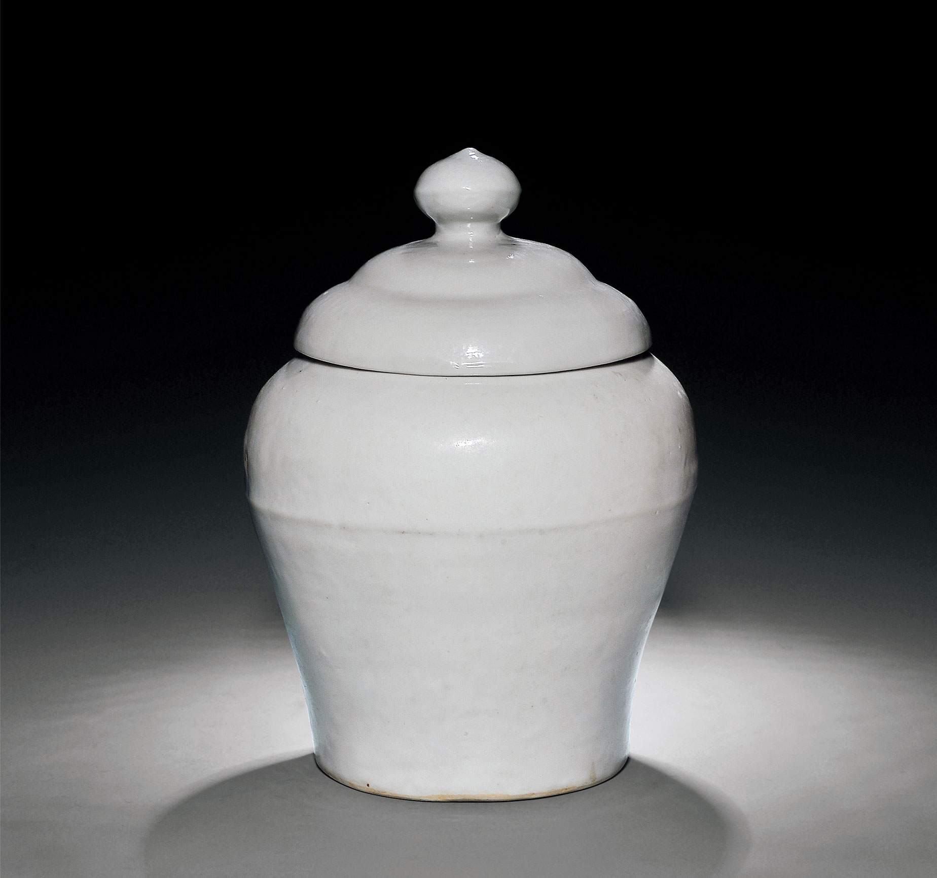 【明早期 白釉盖罐】拍卖品_图片_价格_鉴赏_明代单色釉瓷器_雅昌艺术