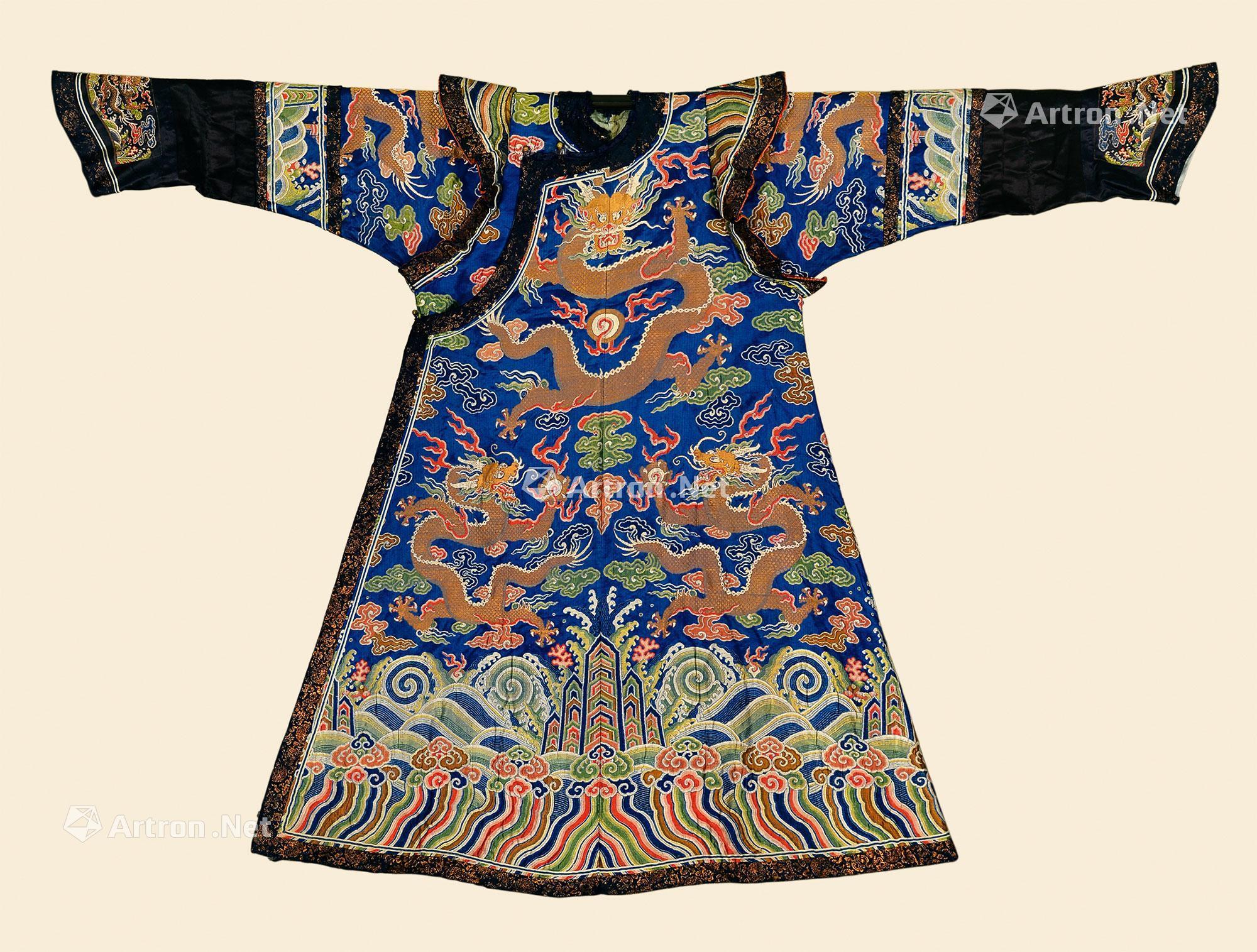 【清雍正 蓝色织金妆花缎女棉朝袍】拍卖品_图片_价格_鉴赏_工艺品其它_雅昌艺术品拍卖网