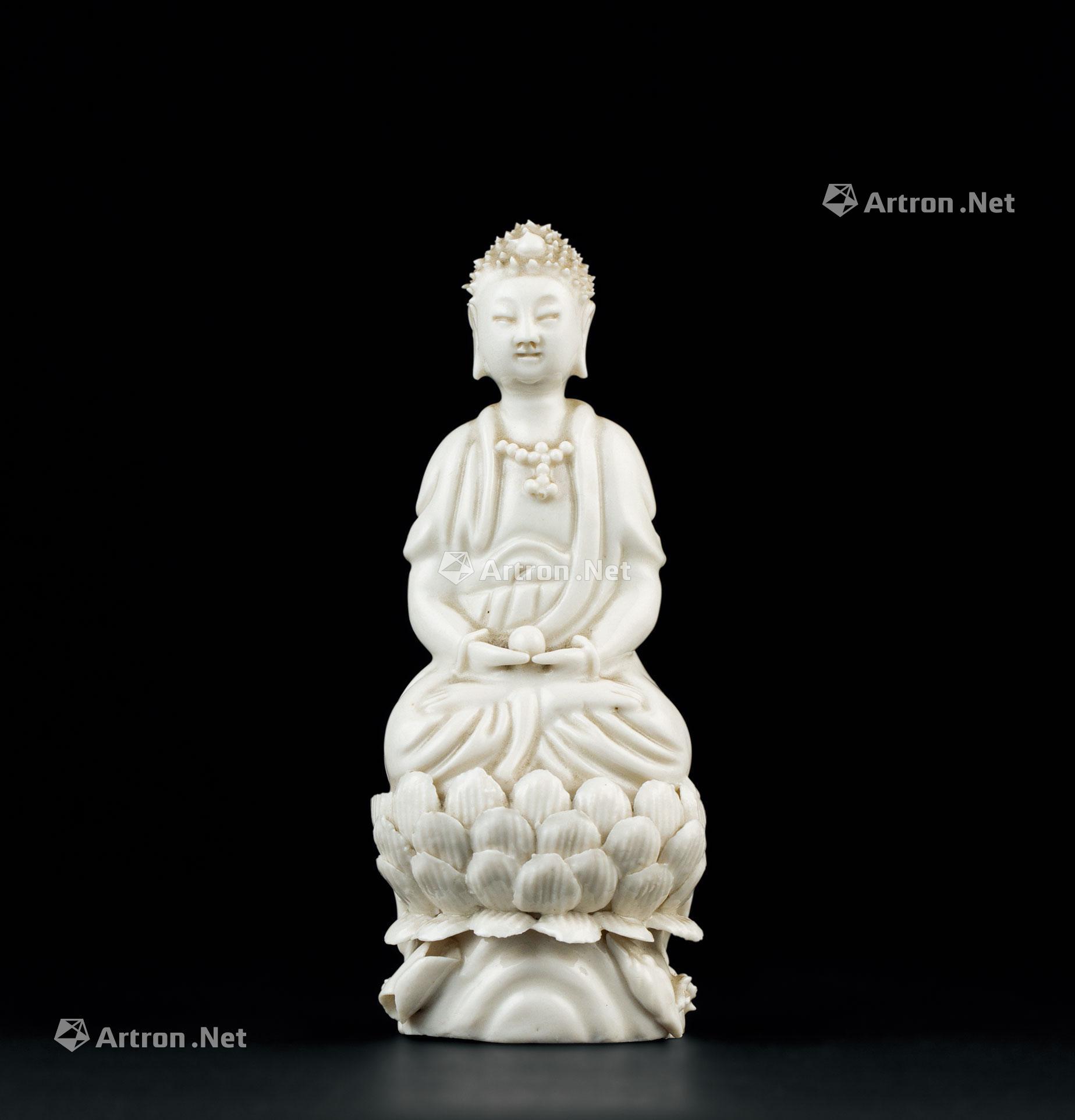 1060 清代(1644～1911) 德化窑释迦牟尼佛座像