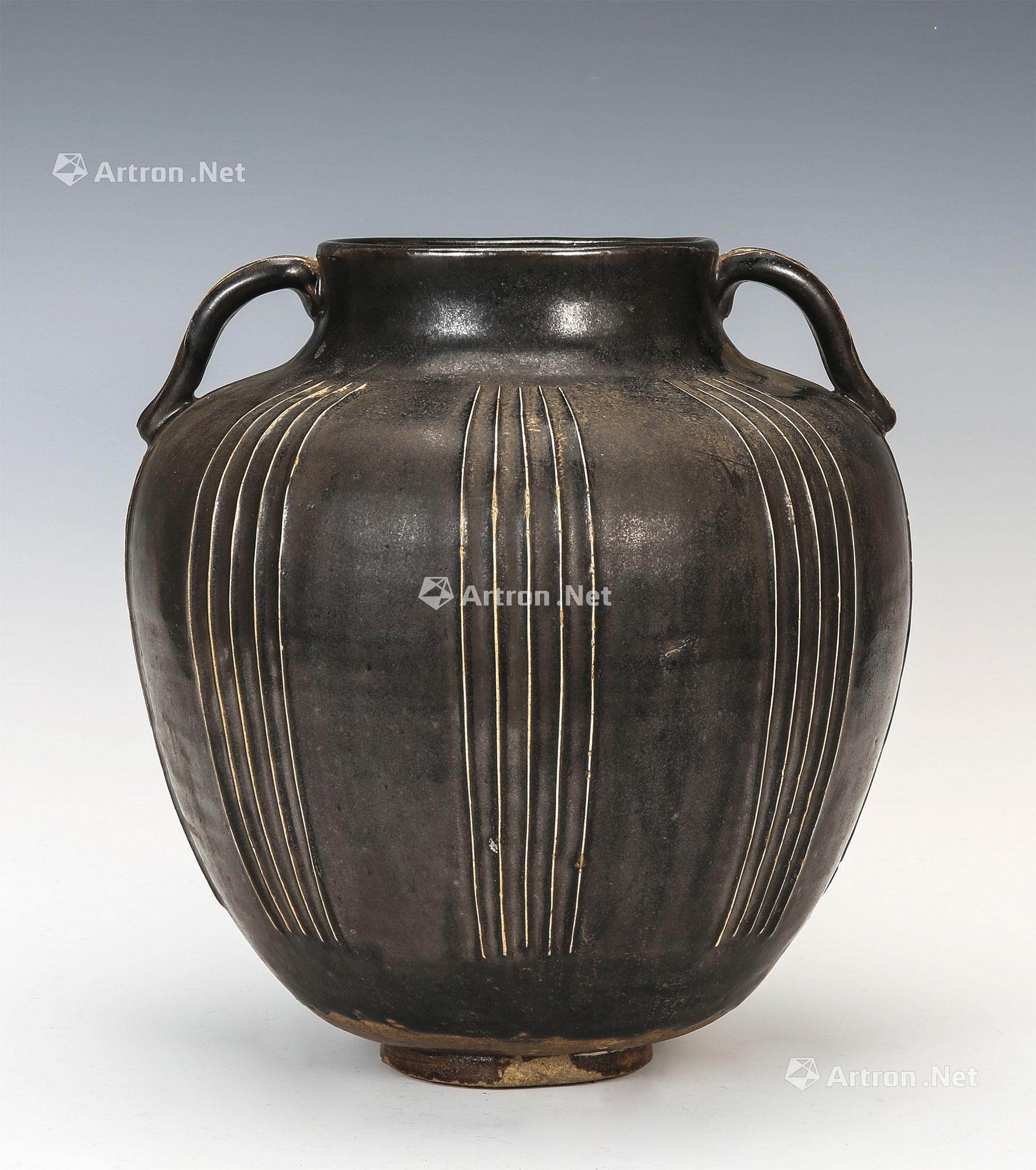 *0542 宋 黑釉白线纹双系罐