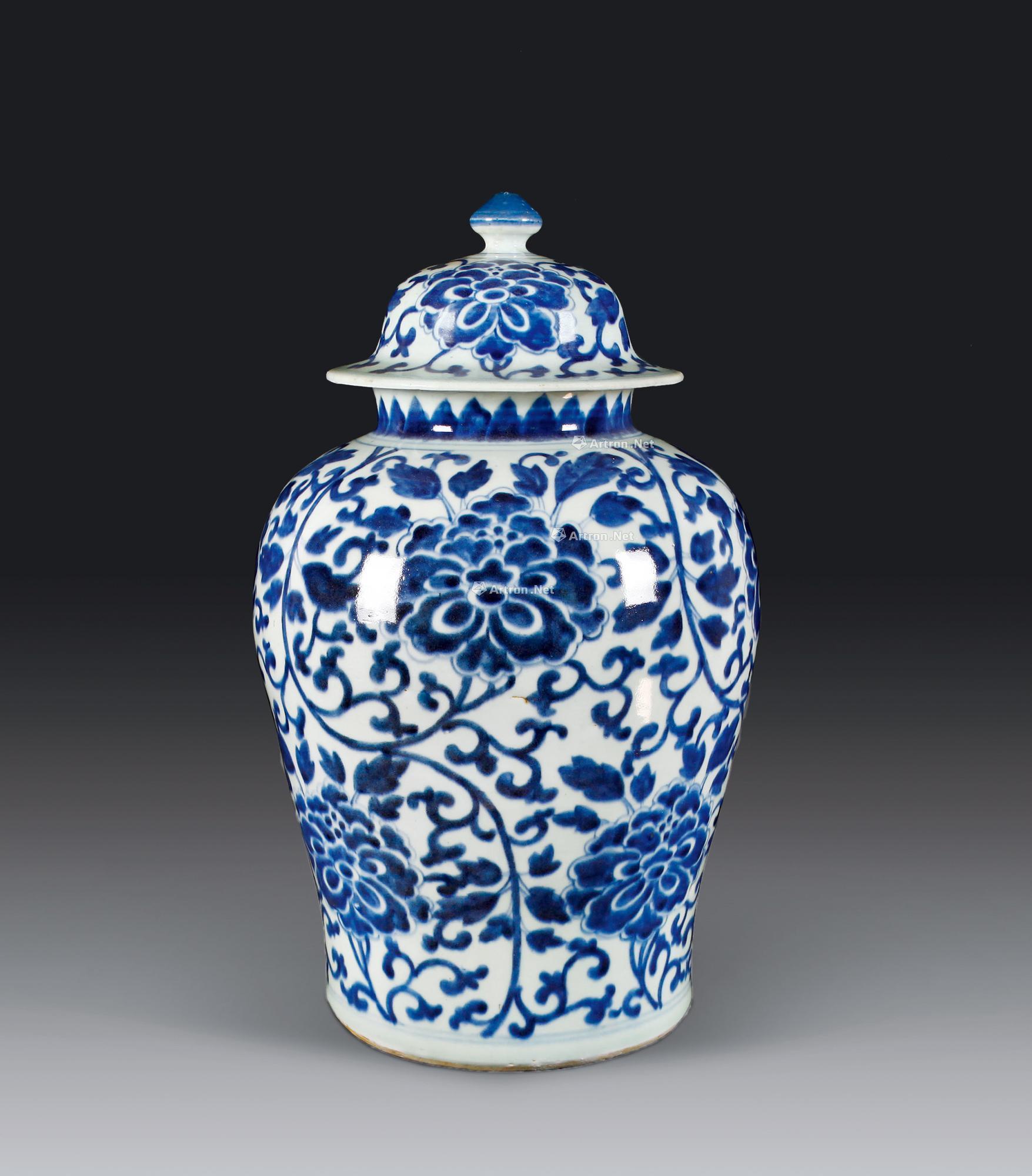 0075清青花缠枝牡丹将军罐