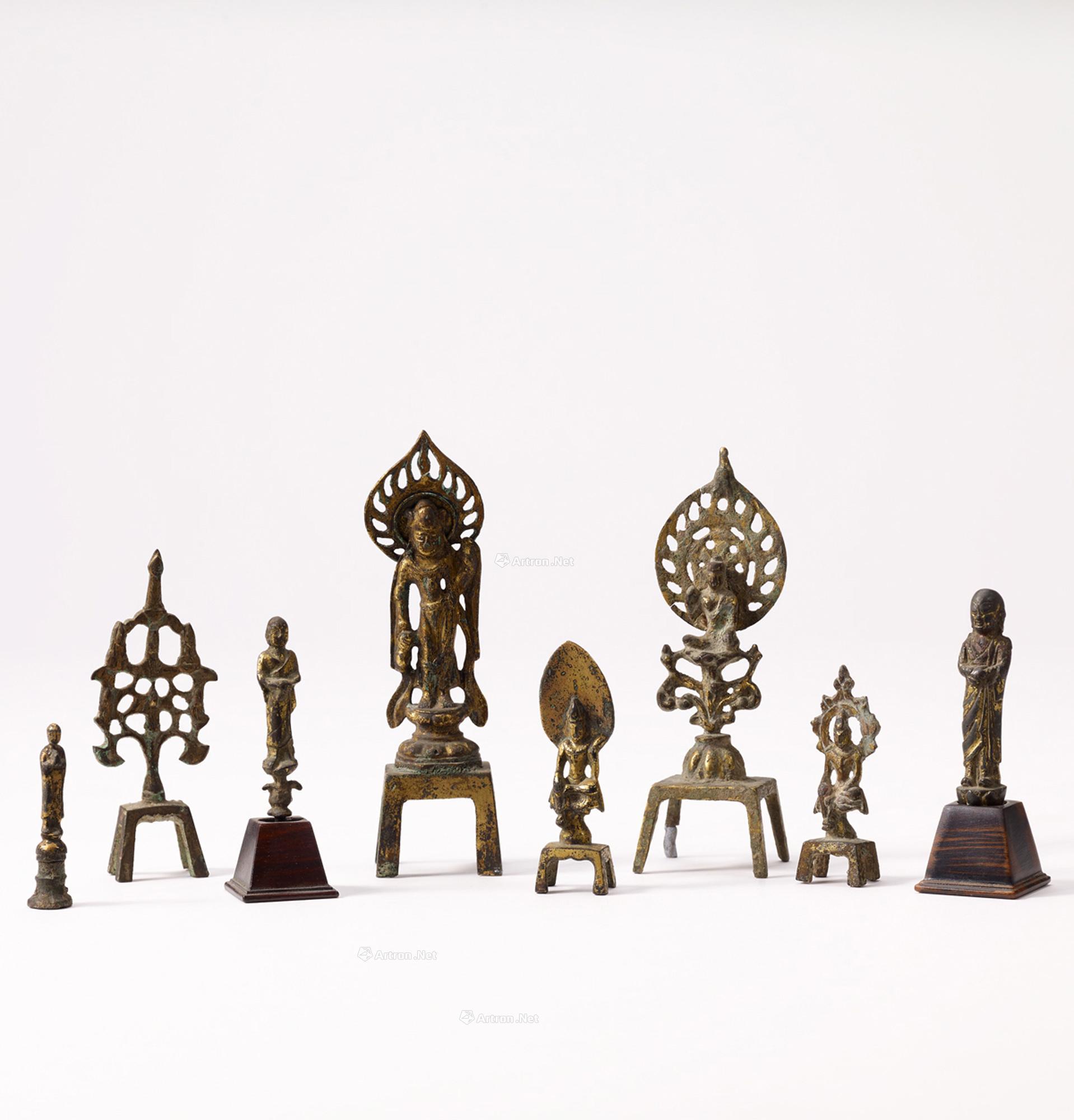 【唐代 佛像 (一套)】拍卖品_图片_价格_鉴赏_佛教文物其它_雅昌艺术