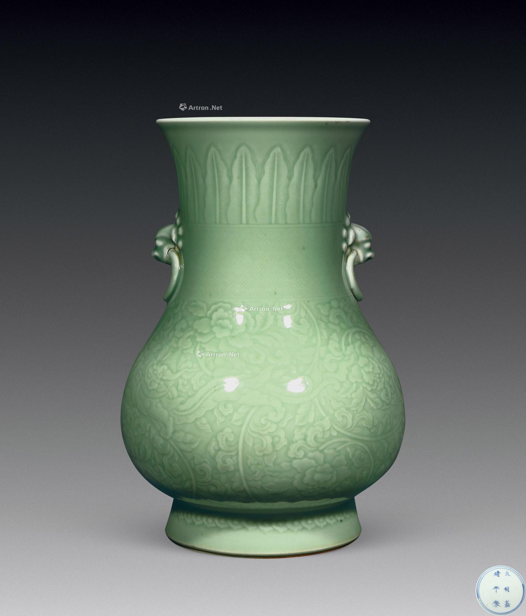 【清乾隆 青釉兽耳瓶】拍卖品_图片_价格_鉴赏_清代单色釉瓷器_雅昌