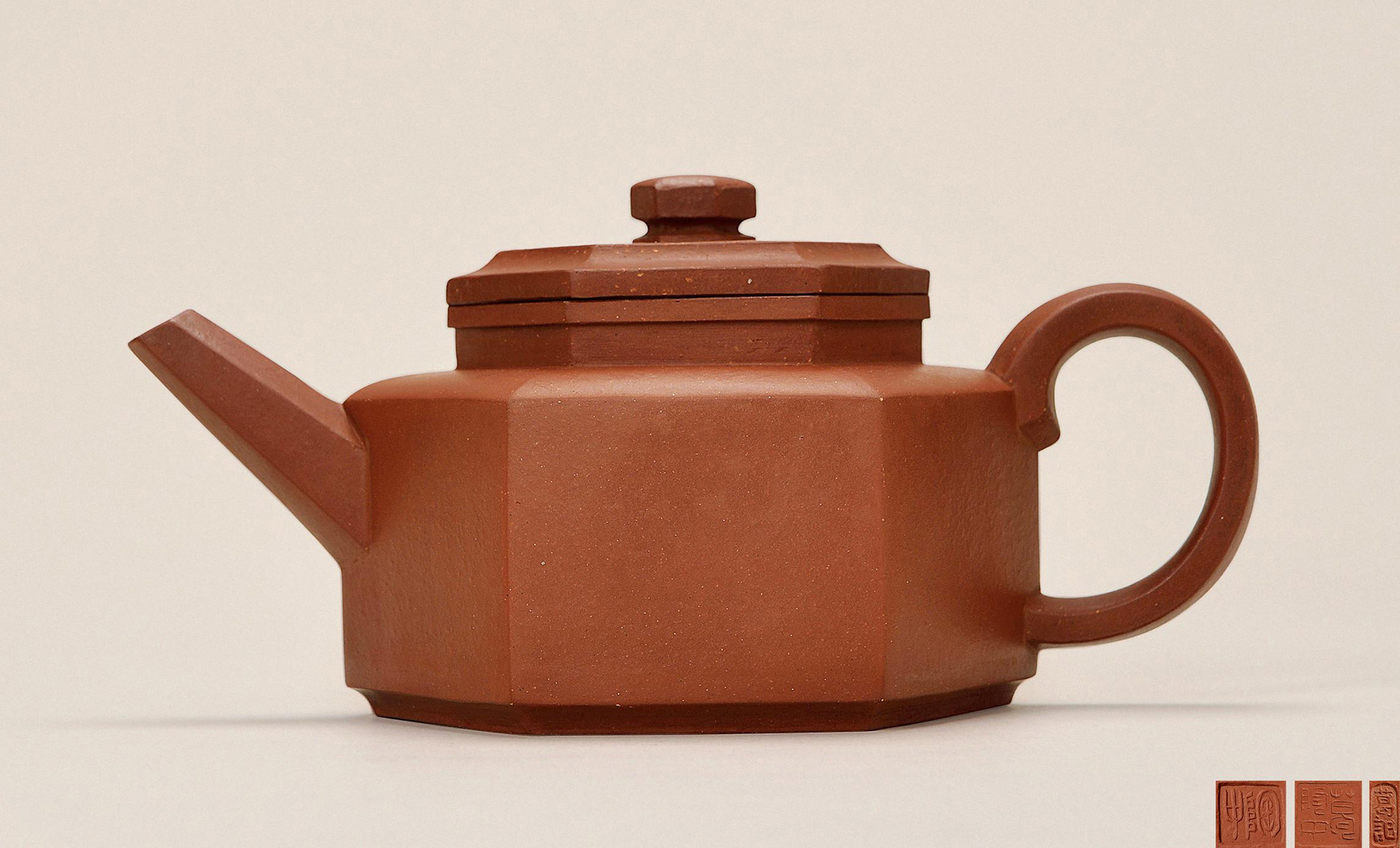 3067葛陶中六方壶