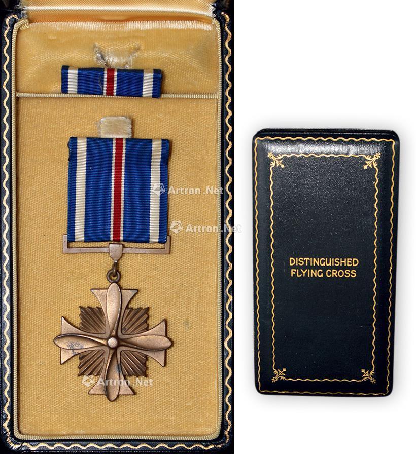 3087抗战时期美国政府颁发飞虎队飞行优异十字勋章1枚