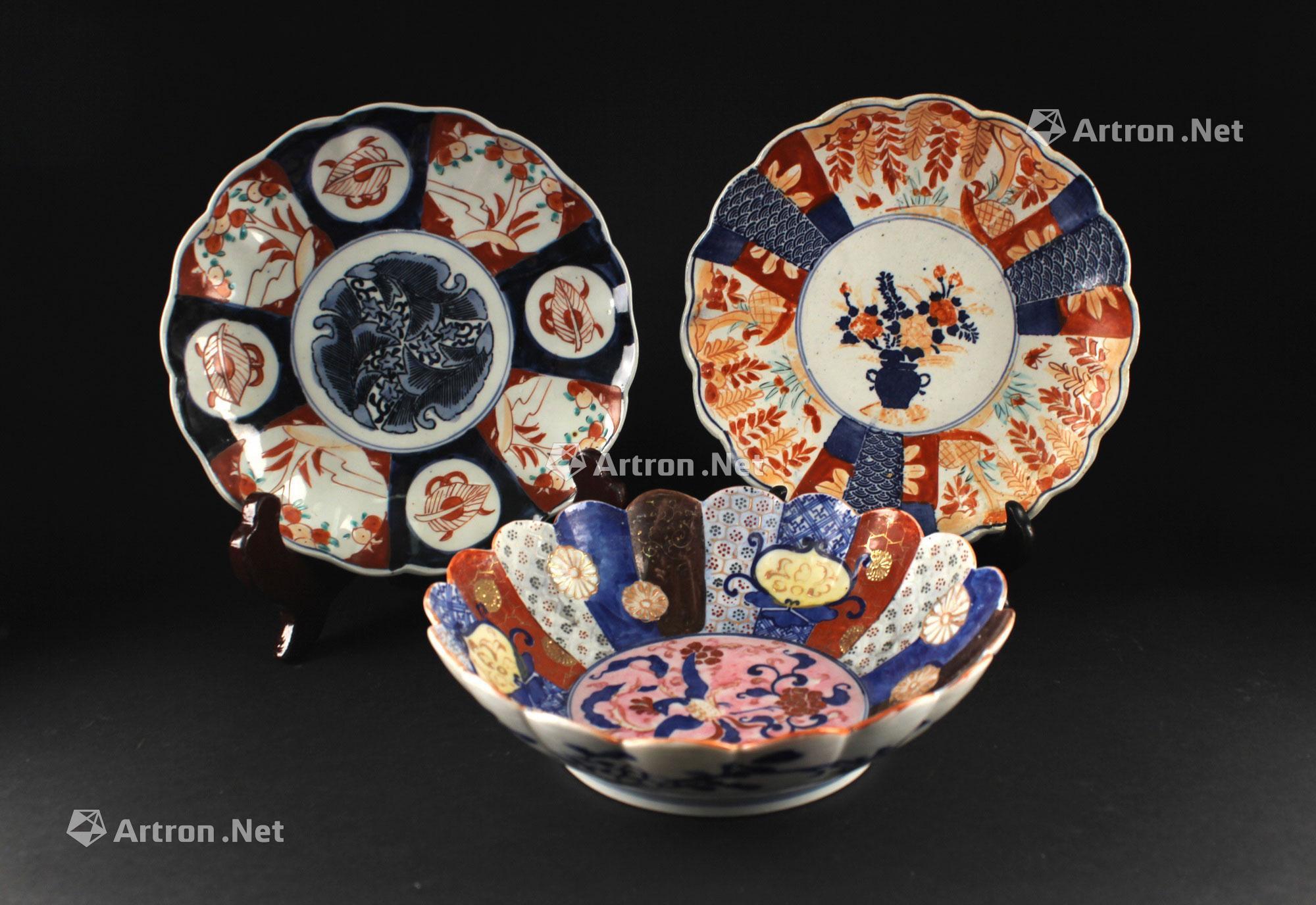 【日本伊万里瓷碗盘 三件】拍卖品_图片_价格_鉴赏_现当代及其它瓷器