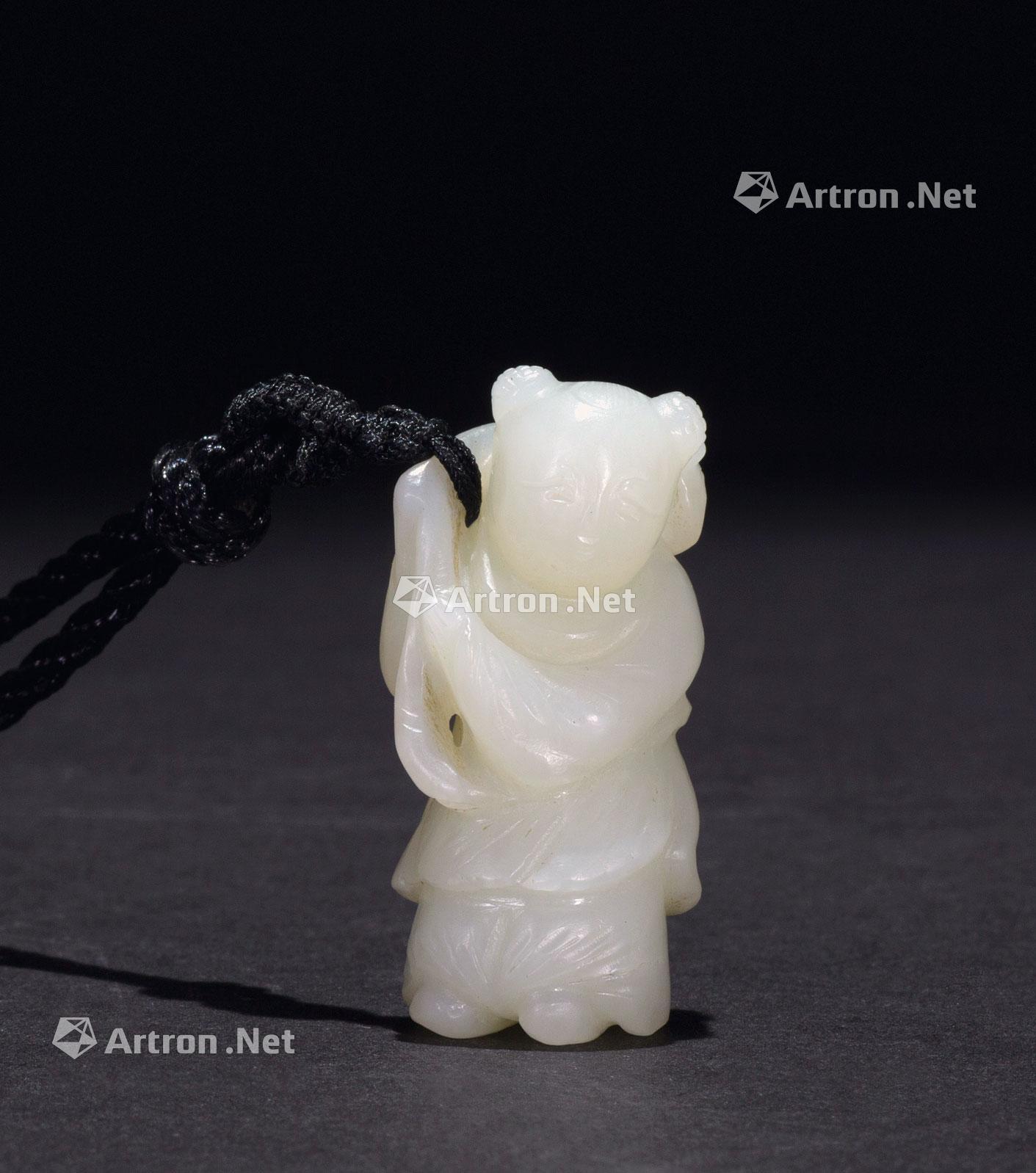 0233 明 白玉雕童子挂坠