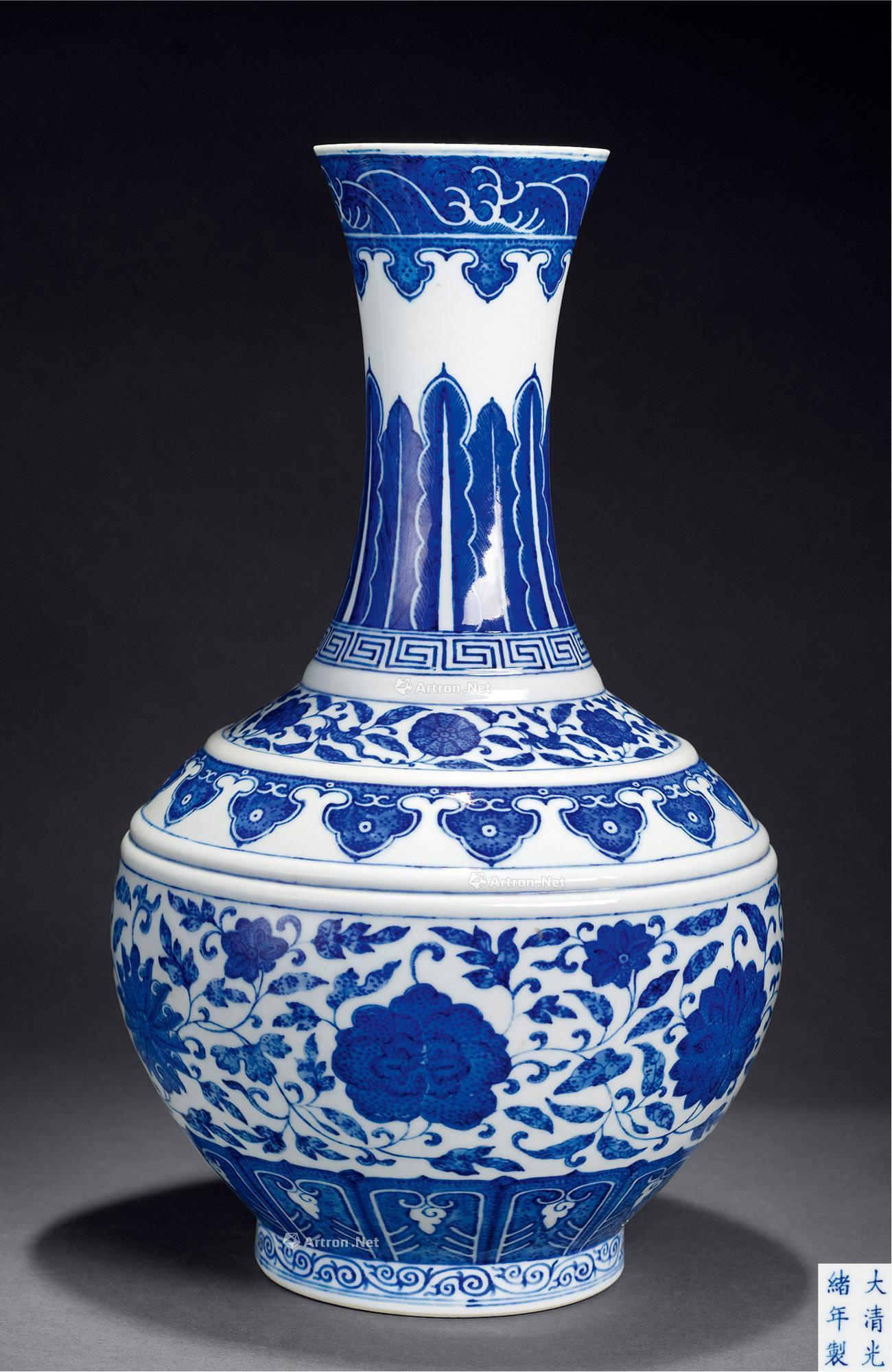 【清光绪 青花缠枝莲纹赏瓶】拍卖品_图片_价格_鉴赏_清代青花瓷器