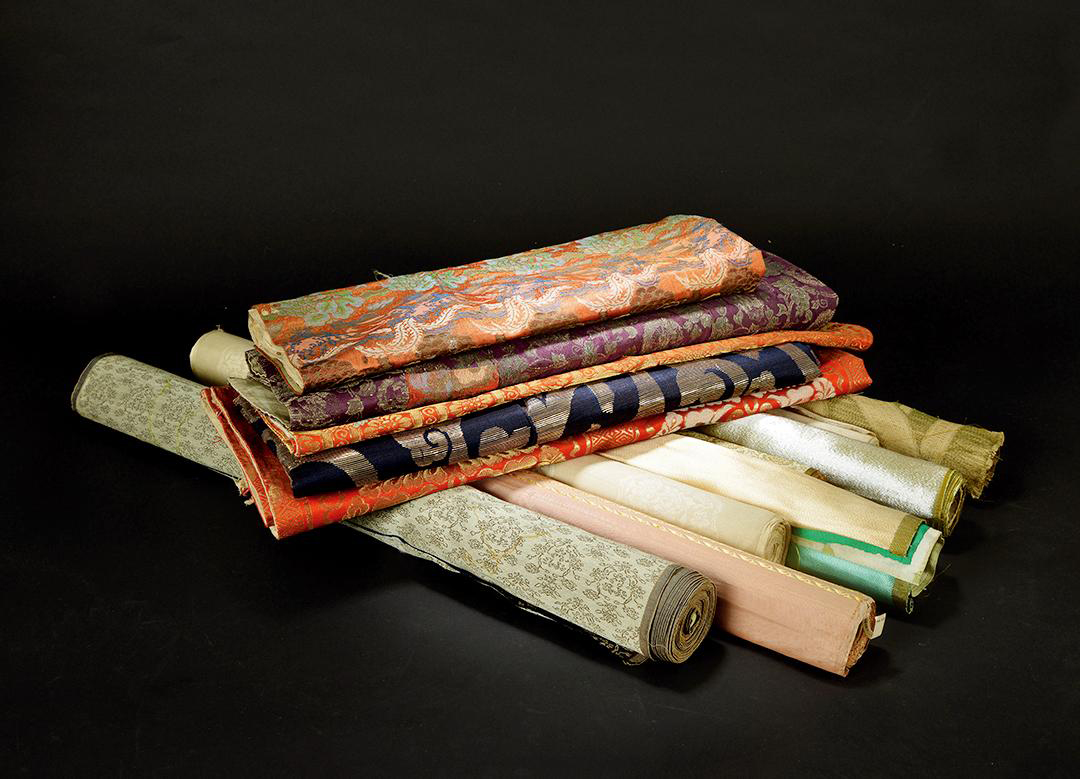 0404 日本制装裱用各色旧绫十二种