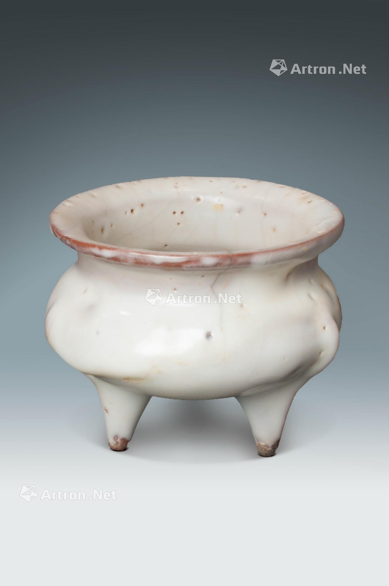 【宋 白釉三足炉】拍卖品_图片_价格_鉴赏_元代以前陶瓷_雅昌艺术品