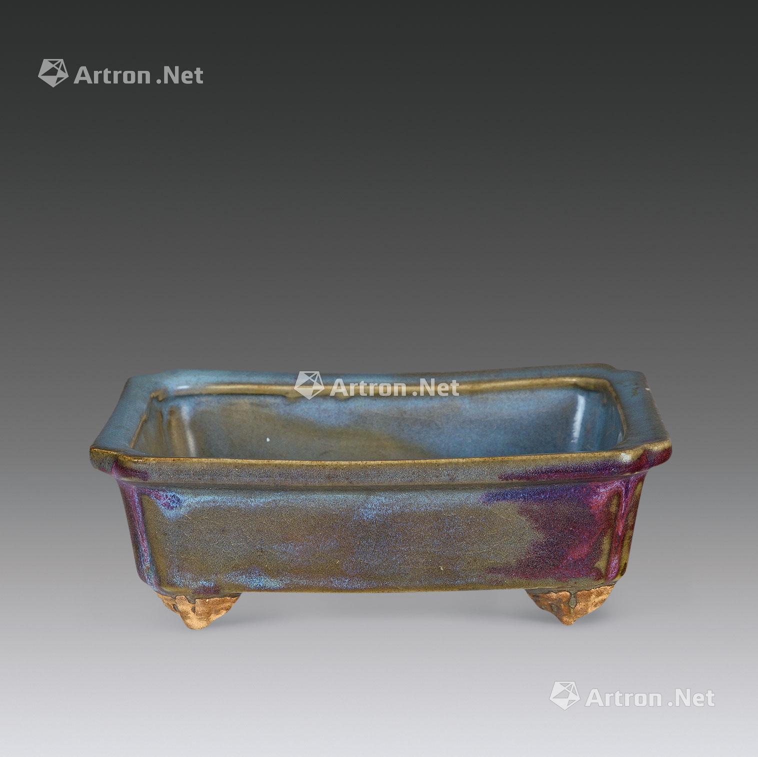 0694 元代 钧窑天蓝釉水仙盆