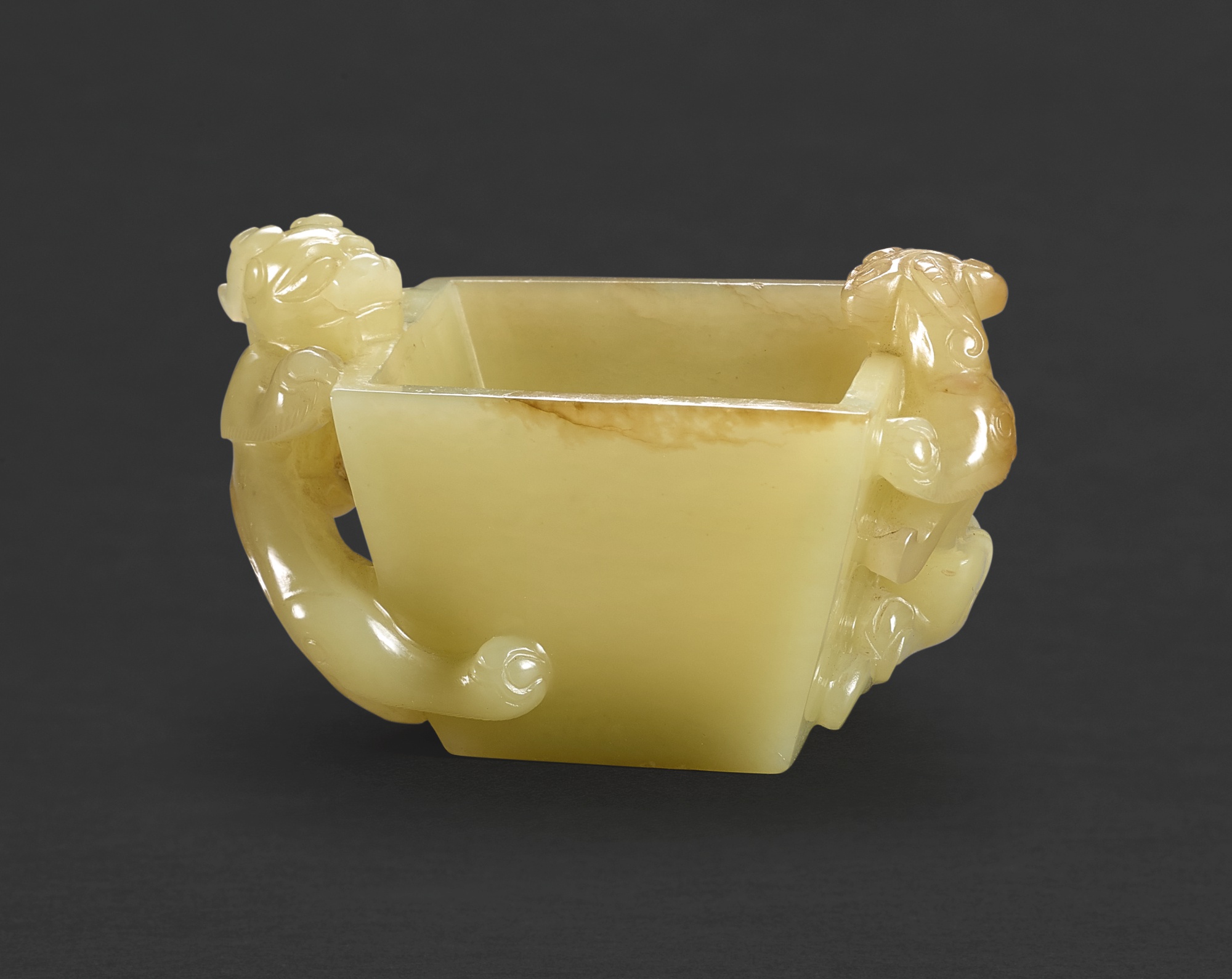 【清十八世纪 黄玉双龙斗式洗】拍卖品_图片_价格