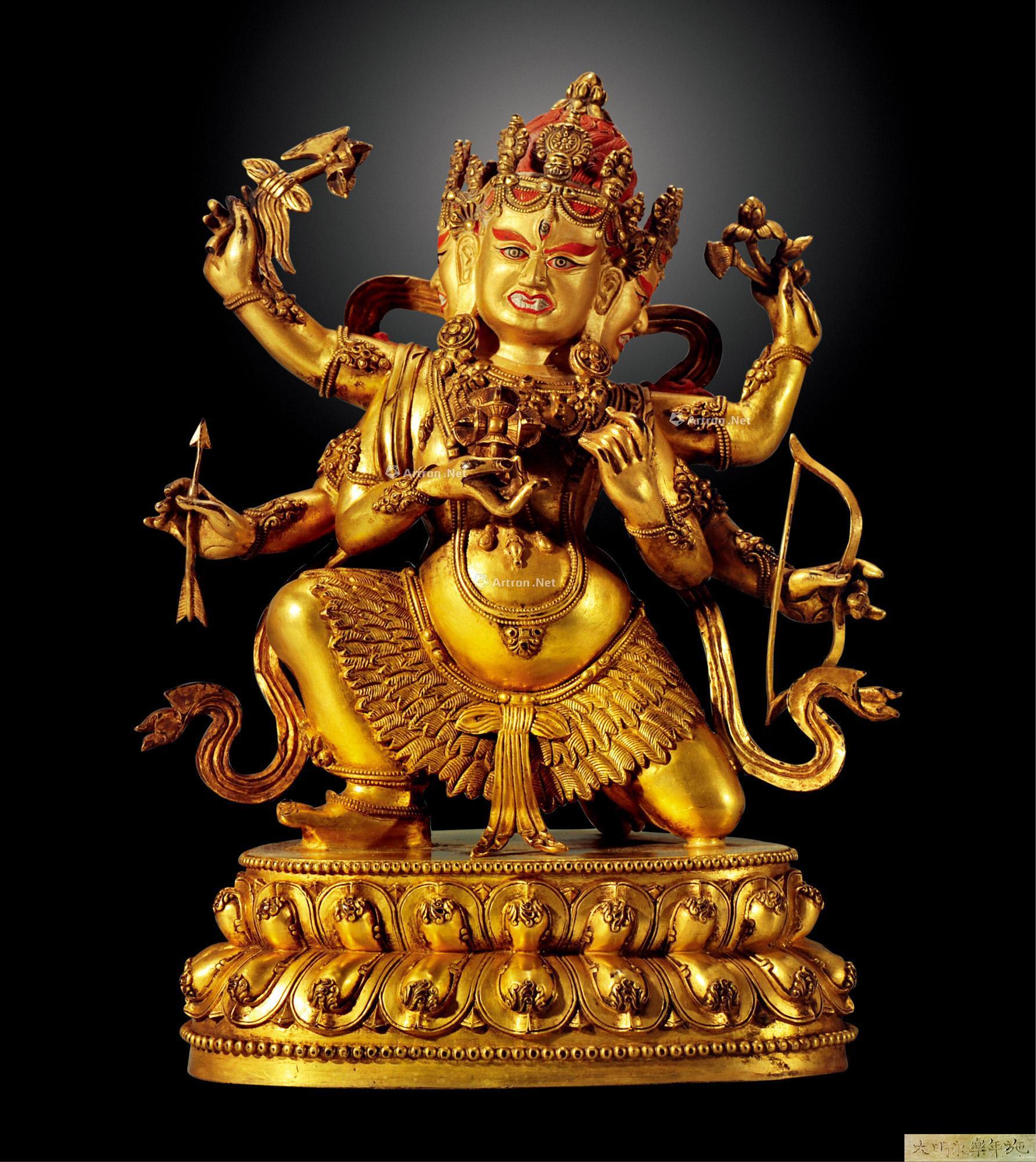 1070 明 铜鎏金三面金刚佛母