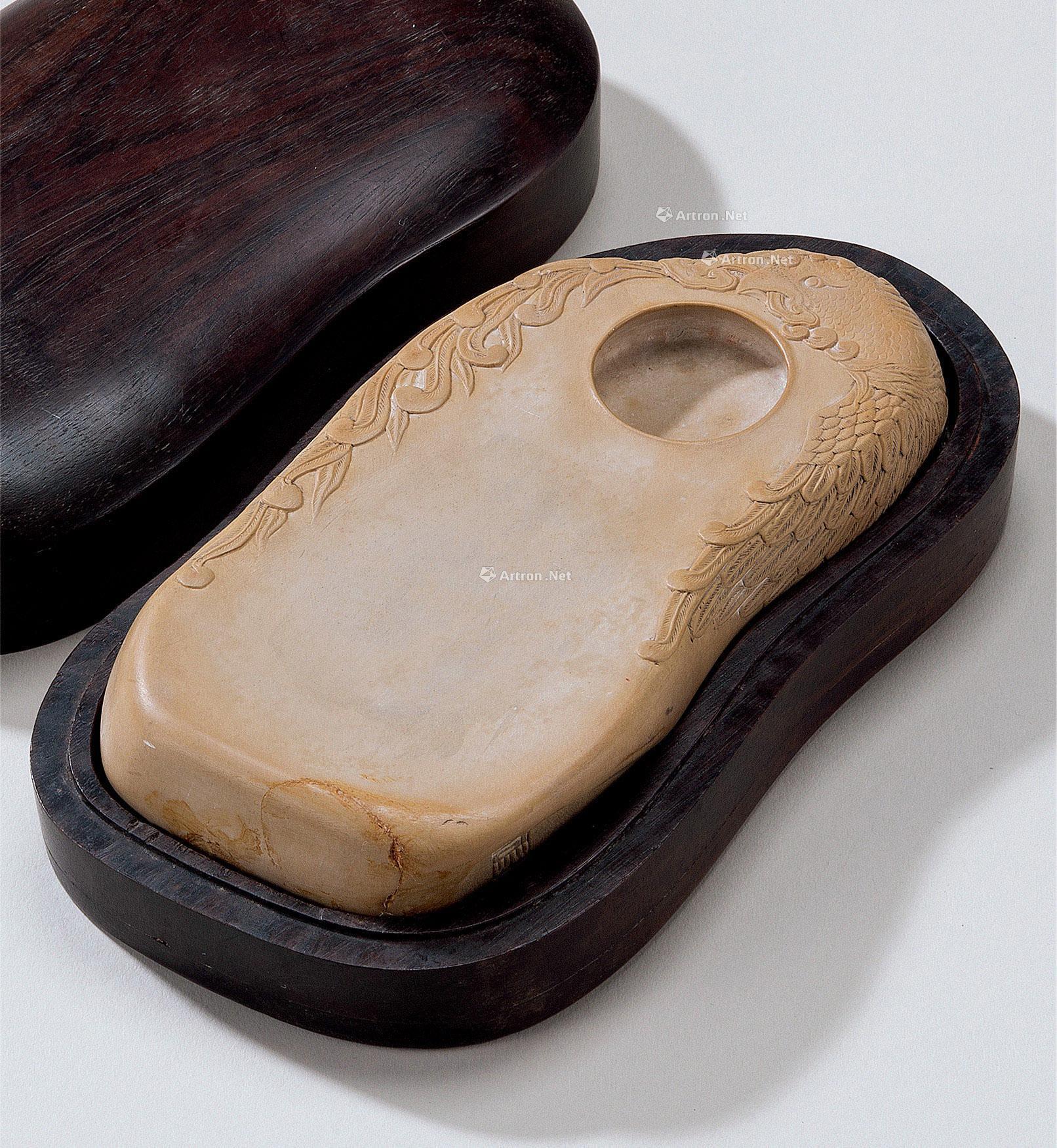 2630 清 白端凤凰砚