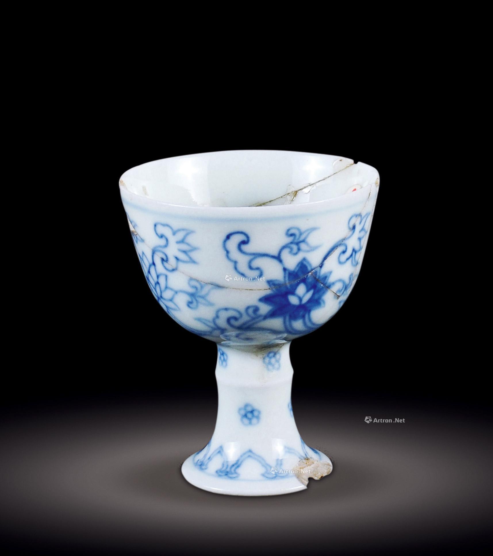 【明成化 青花缠枝莲纹高足杯】拍卖品_图片_价格_鉴赏_明代青花瓷器