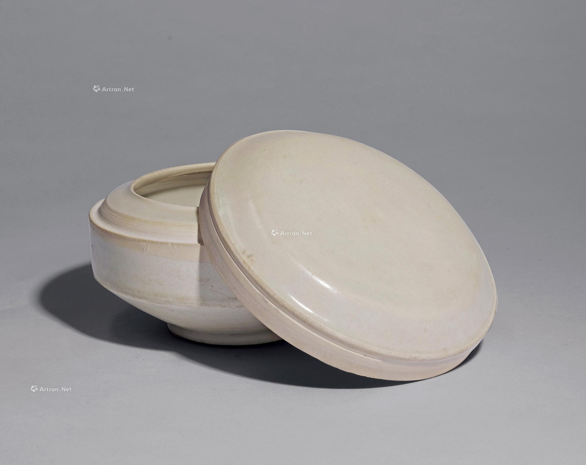 【明前 定窑粉盒】拍卖品_图片_价格_鉴赏_明代单色釉瓷器_雅昌艺术品