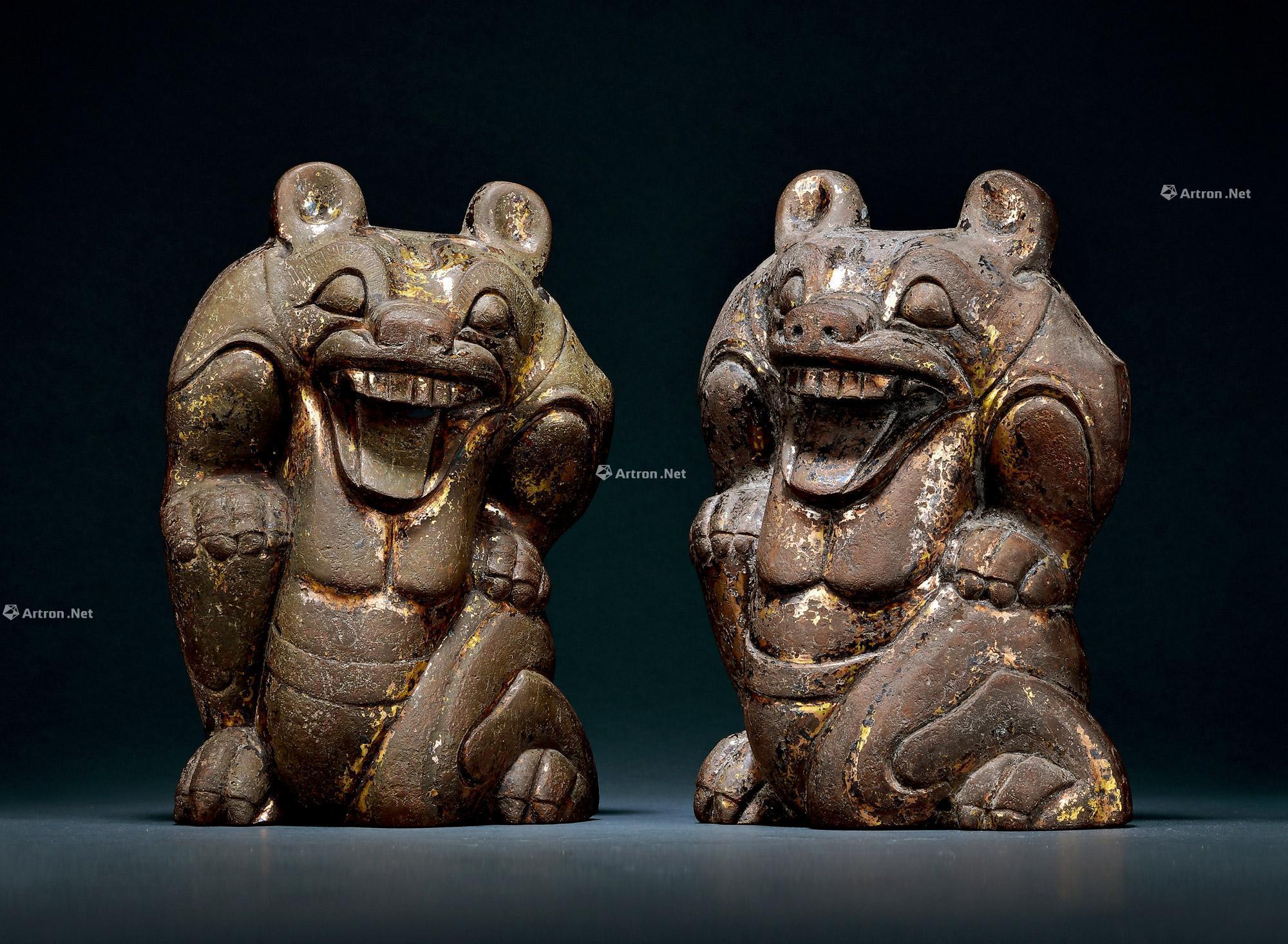 0079 汉代 鎏金熊 (一对)