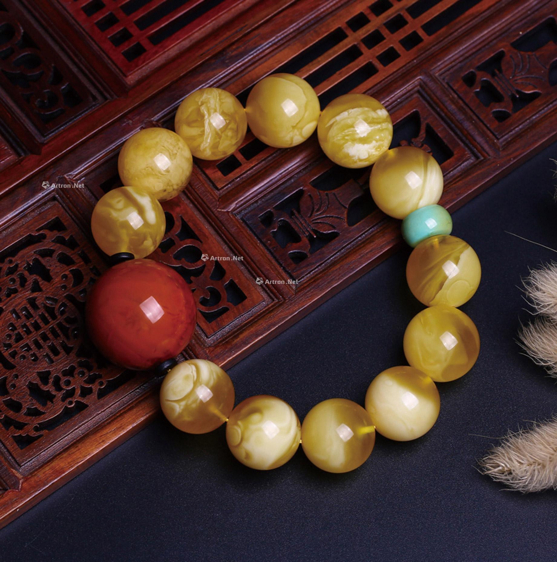 0090 倪海燕 俄料金绞白蜜蜡单圈手串