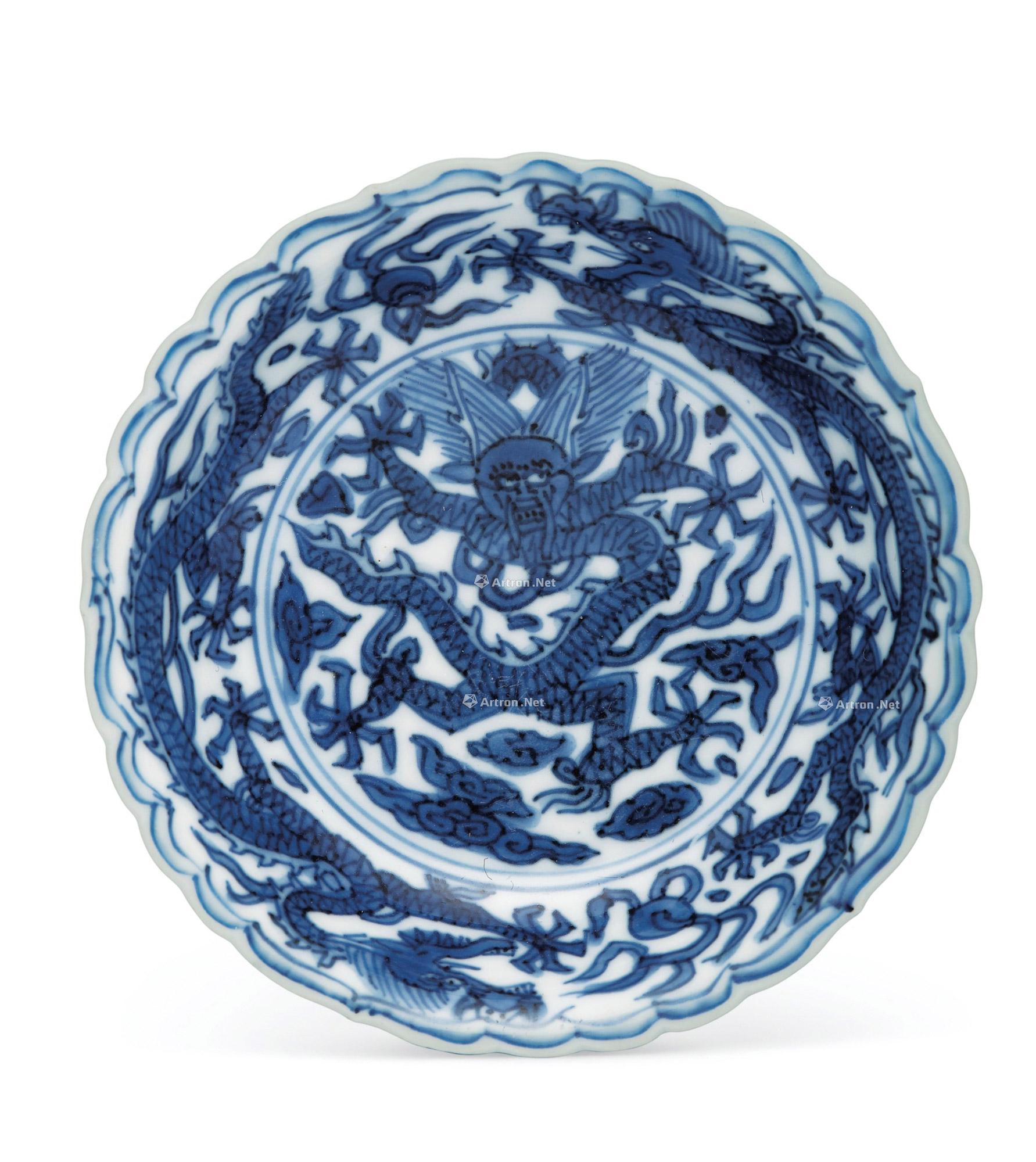 【明万历 龙纹花口青花盘】拍卖品_图片_价格_鉴赏_明代青花瓷器_雅昌