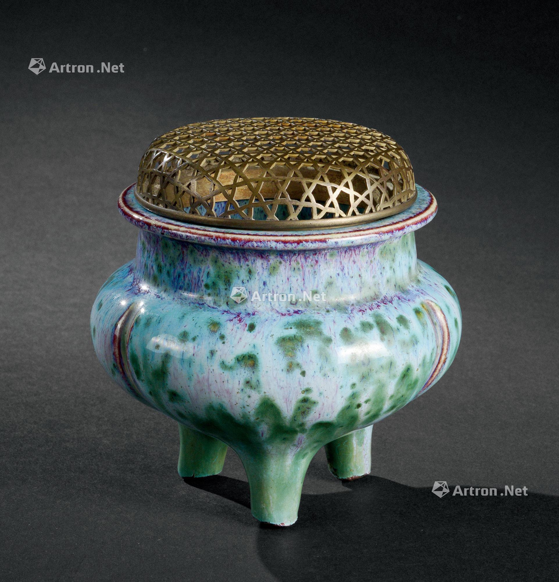 豇豆绿釉三足香炉】拍卖品_图片_价格_鉴赏_清代单色釉瓷器_雅昌艺术
