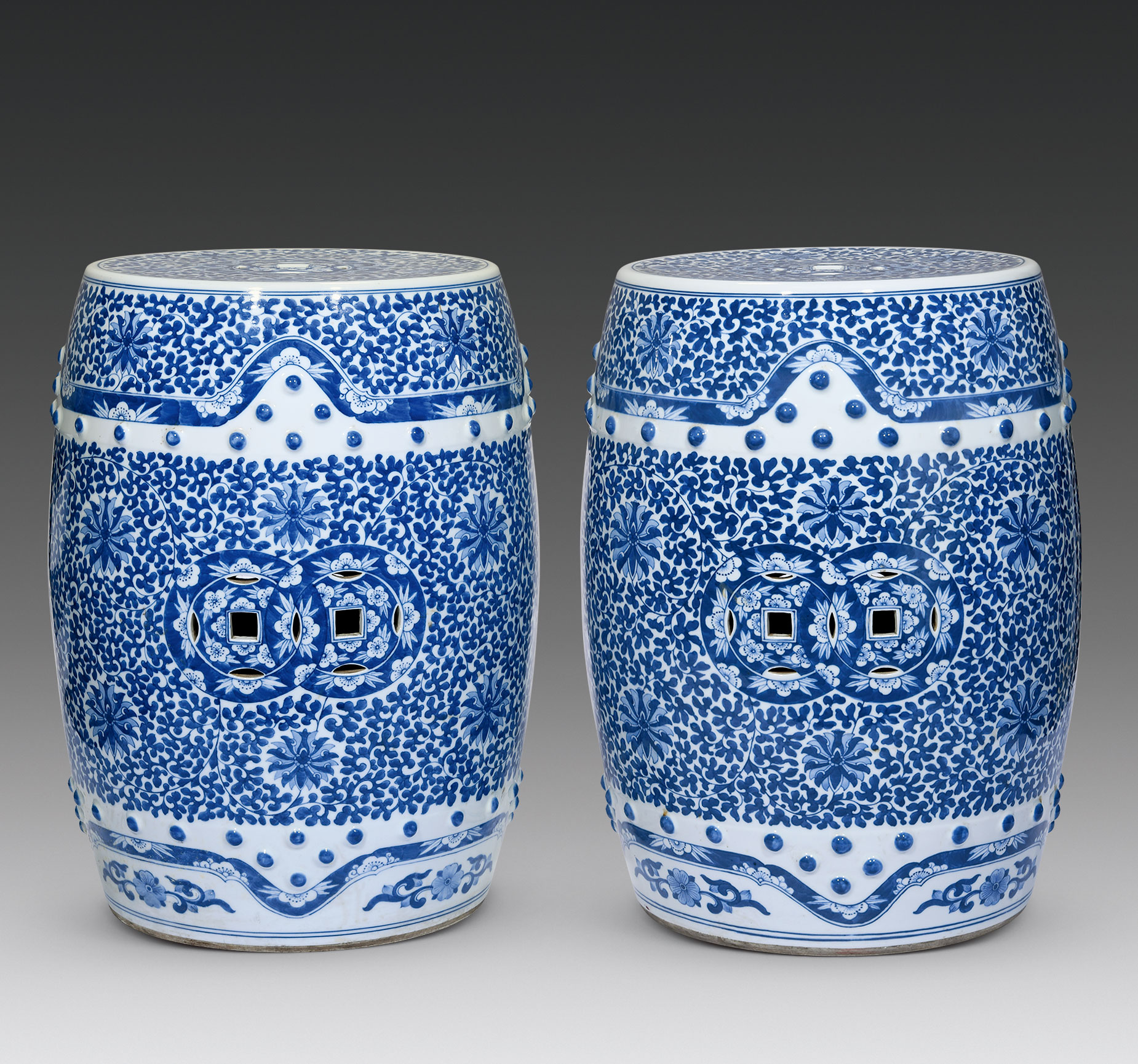 青花缠枝莲纹鼓墩 (一对)】拍卖品_图片_价格_鉴赏_清代青花瓷器_雅昌