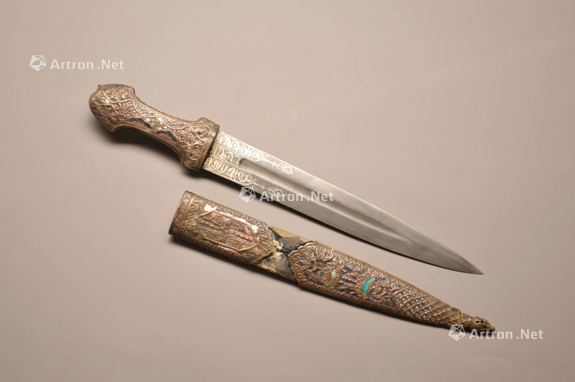 【十九世纪 高加索彩装飘带纹坎查短剑】拍卖品_图片