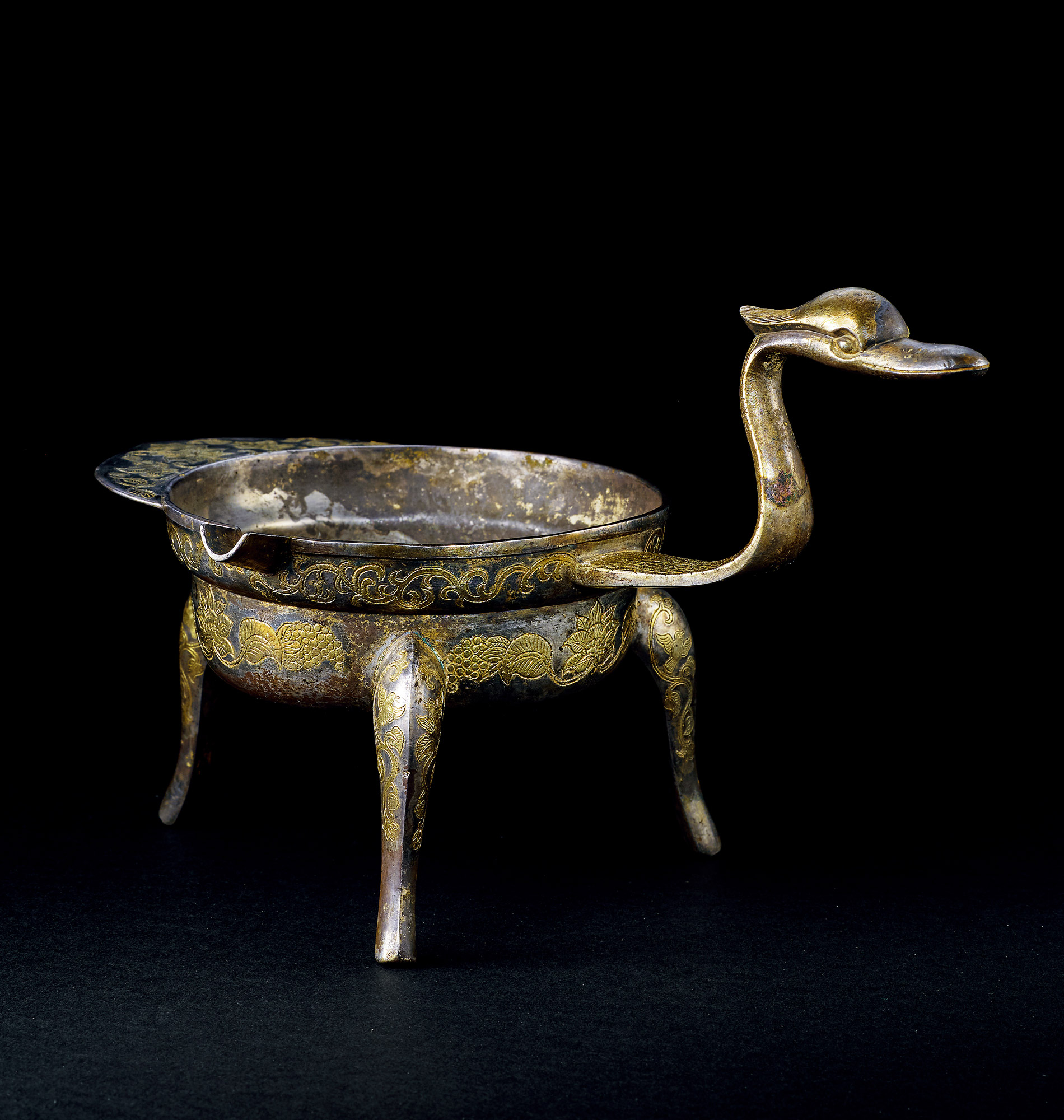 1071唐鎏金鸭形鐎斗