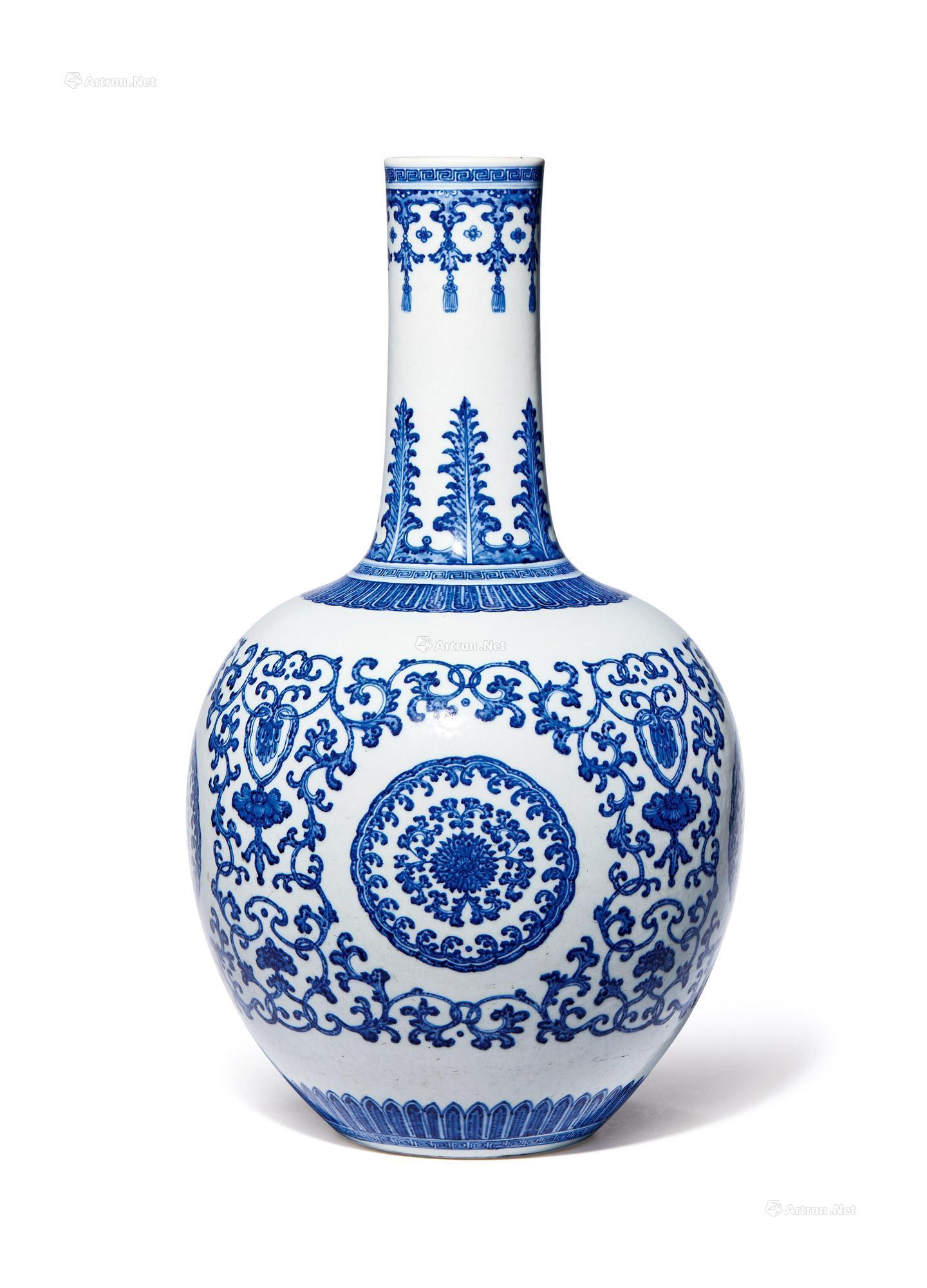 【清雍正 青花团花纹天球瓶】拍卖品_图片_价格_鉴赏_清代青花瓷器