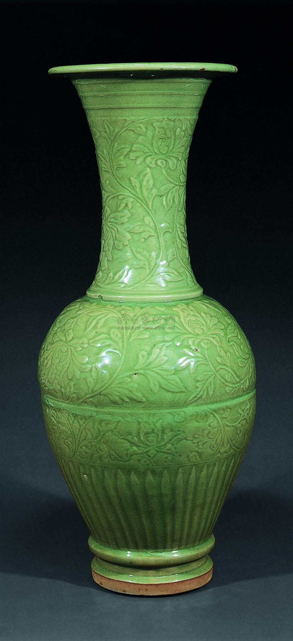 龙泉窑青瓷牡丹缠枝花卉纹大觚】拍卖品_图片_价格_鉴赏_明代单色釉
