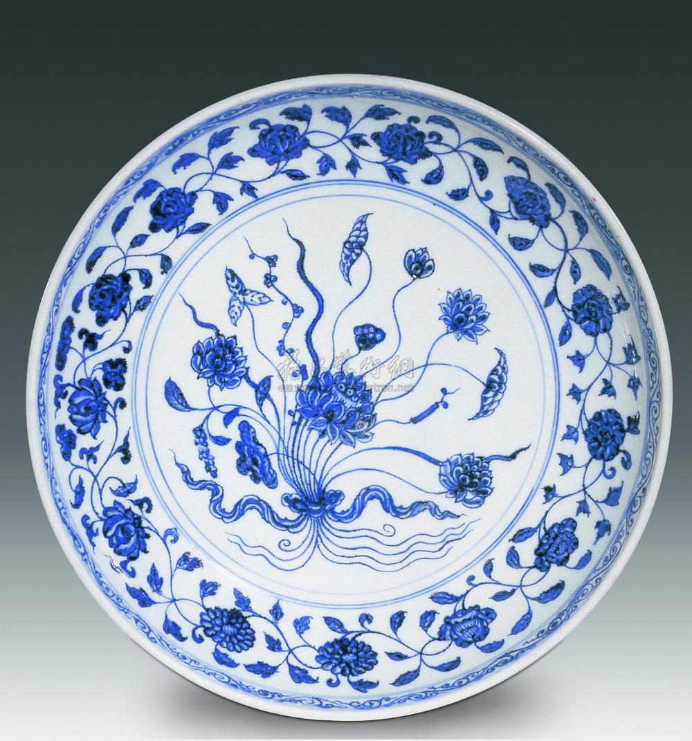 【明永乐 青花"一把莲"纹盘】拍卖品_图片_价格_鉴赏_明代青花瓷器
