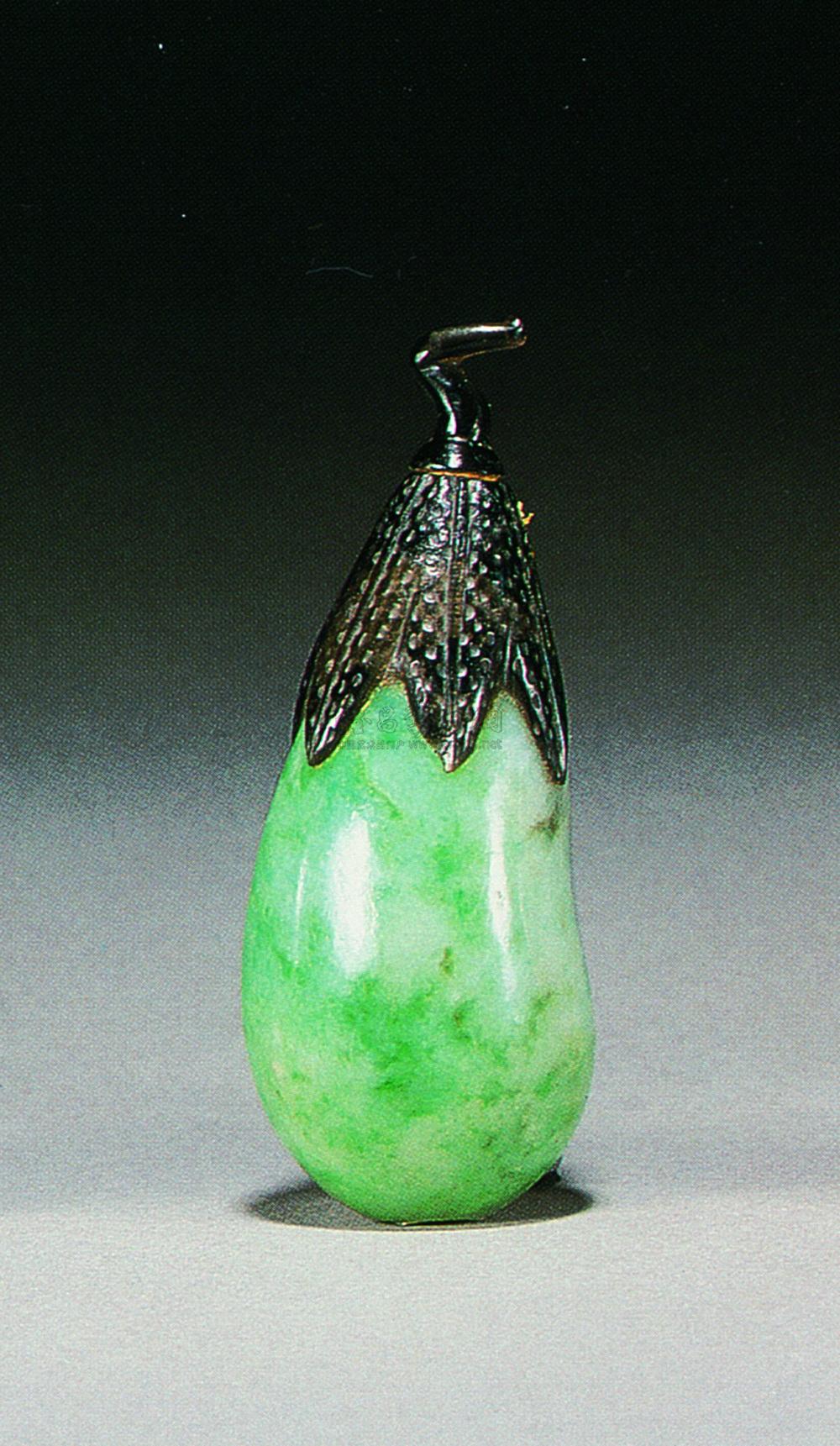 0064翠玉瓜子形鼻烟壶