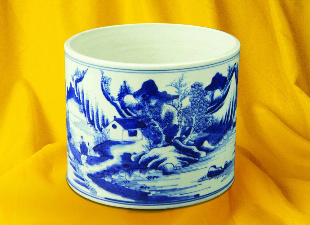 【清乾隆 青花山水笔筒】拍卖品_图片_价格_鉴赏_清代青花瓷器_雅昌