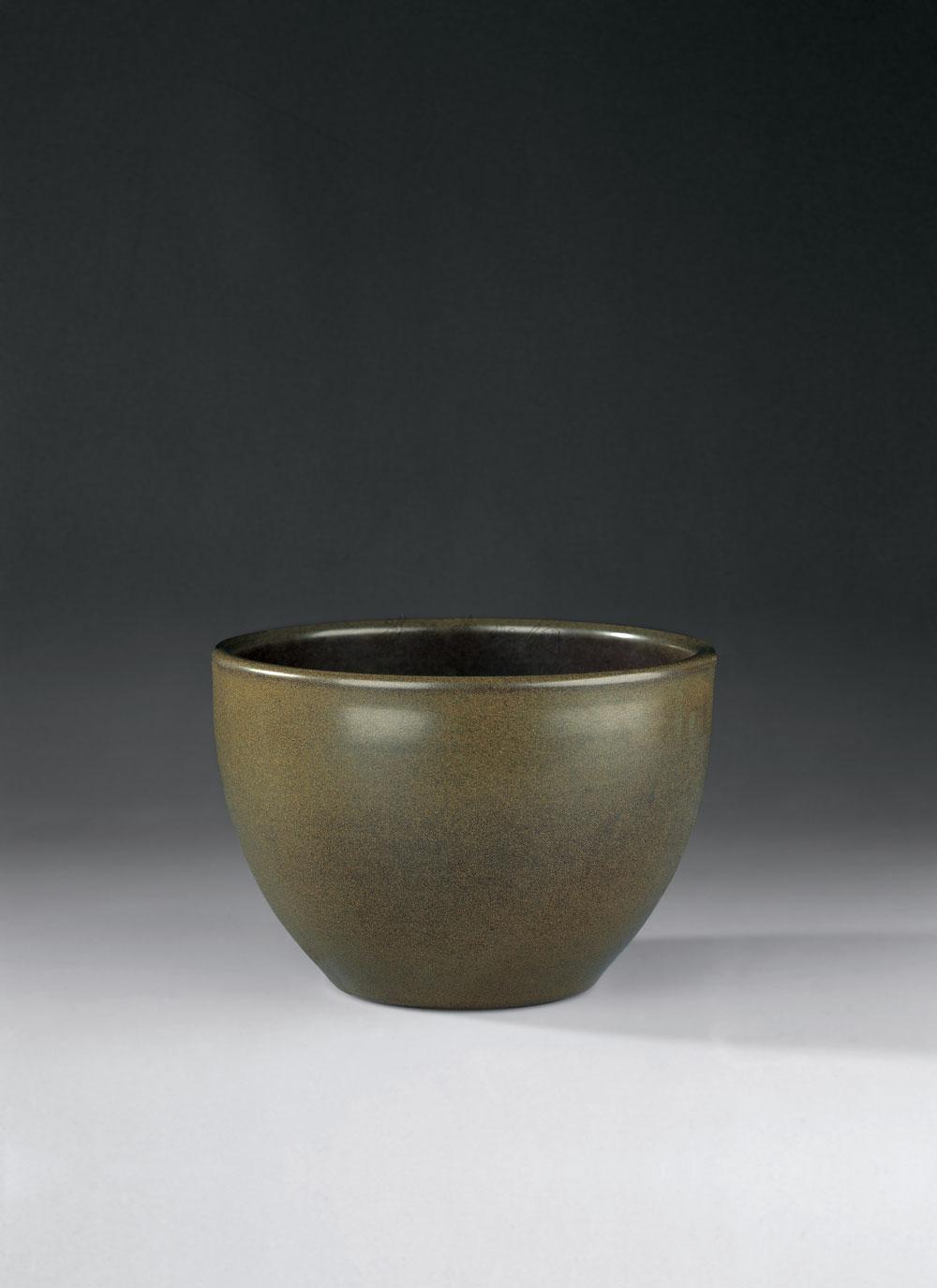 0201 清乾隆 茶叶末釉卷缸