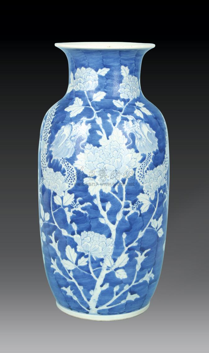 【清 青花留白双龙牡丹灯笼瓶】拍卖品_图片_价格_鉴赏_清代青花瓷器