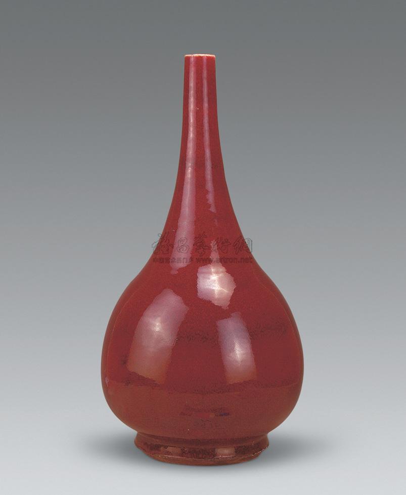 1081清祭红釉椎把瓶