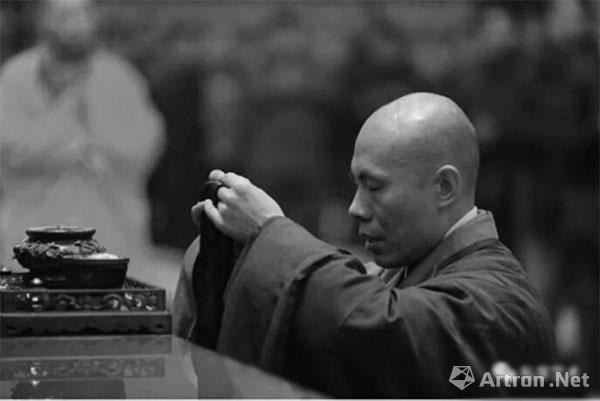 明憨法师,河北邢台开元寺方丈,净慧大和尚弟子.