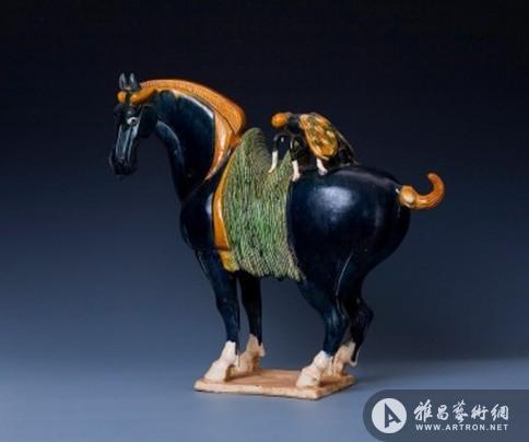 民间收藏家翁国忠家族历代瓷器珍藏展