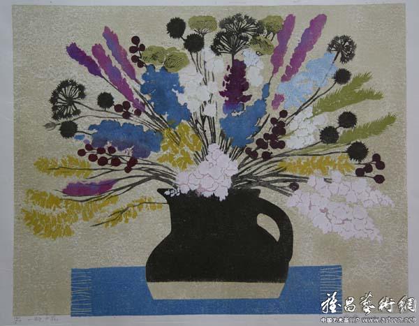 郑爽《一瓶干花》 水印木刻 55x71cm 2004