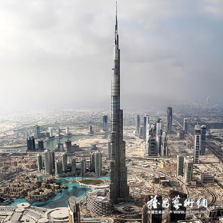 世界第一高楼迪拜塔今落成 内部豪华程度折服20亿人