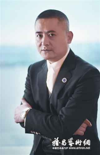 BAZAAR明星慈善夜移师上海 曾梵志作品拍千万